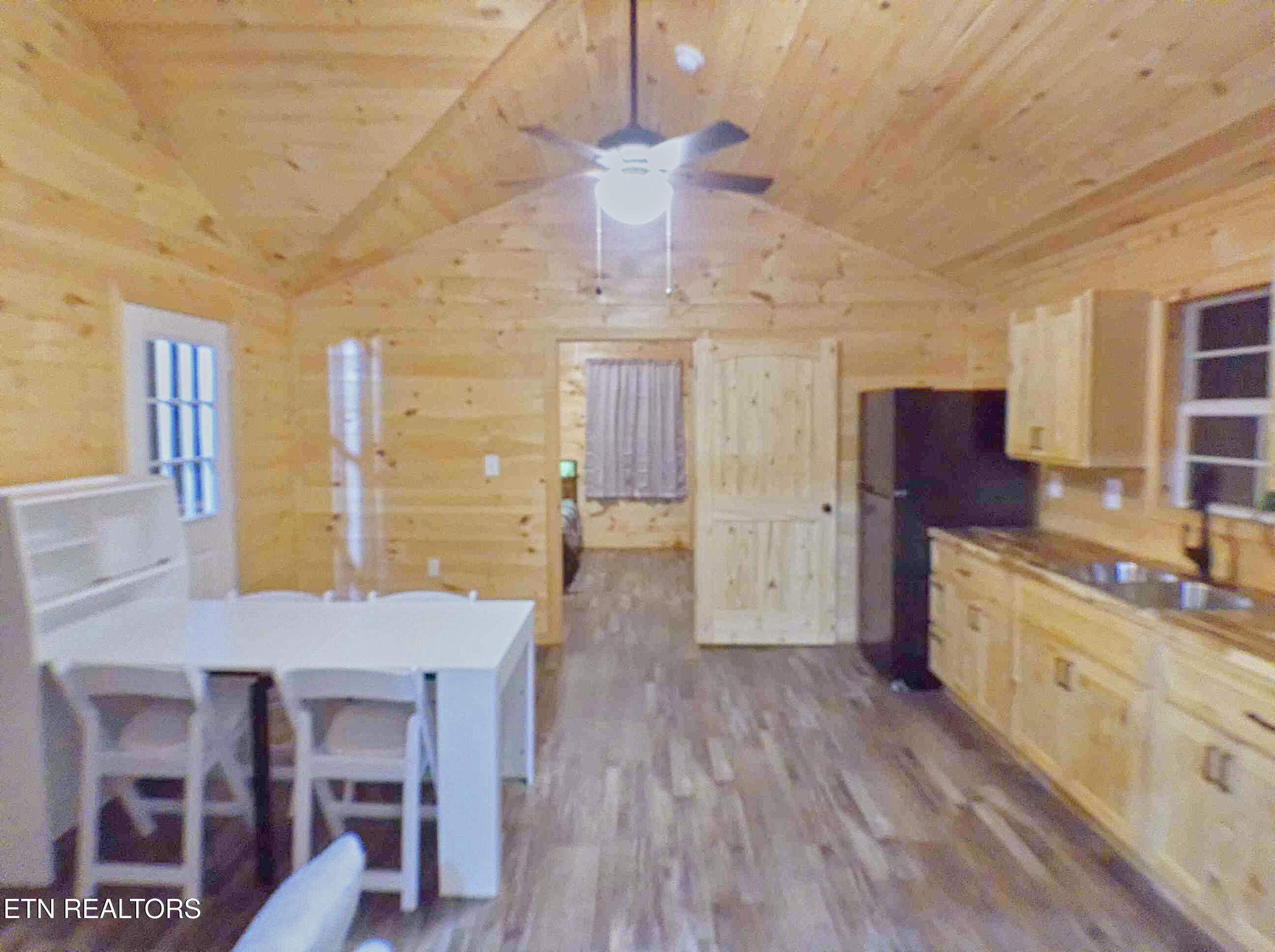 137 John Cox Road Deer Lodge TN 37726