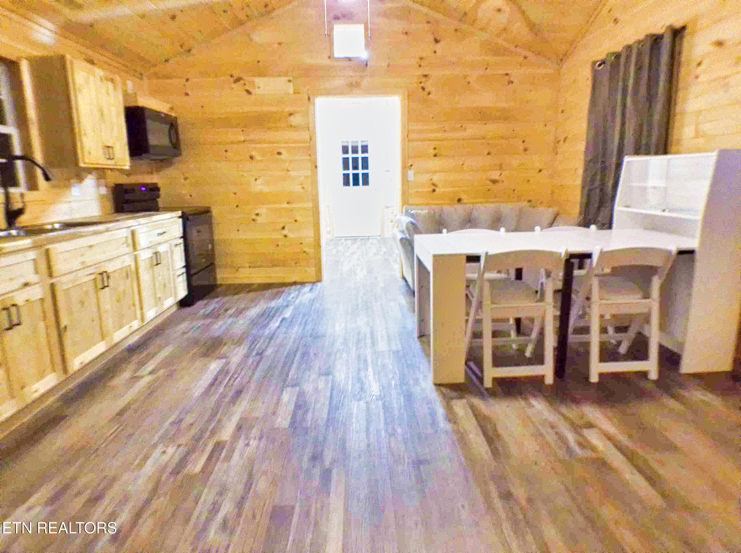 137 John Cox Road Deer Lodge TN 37726