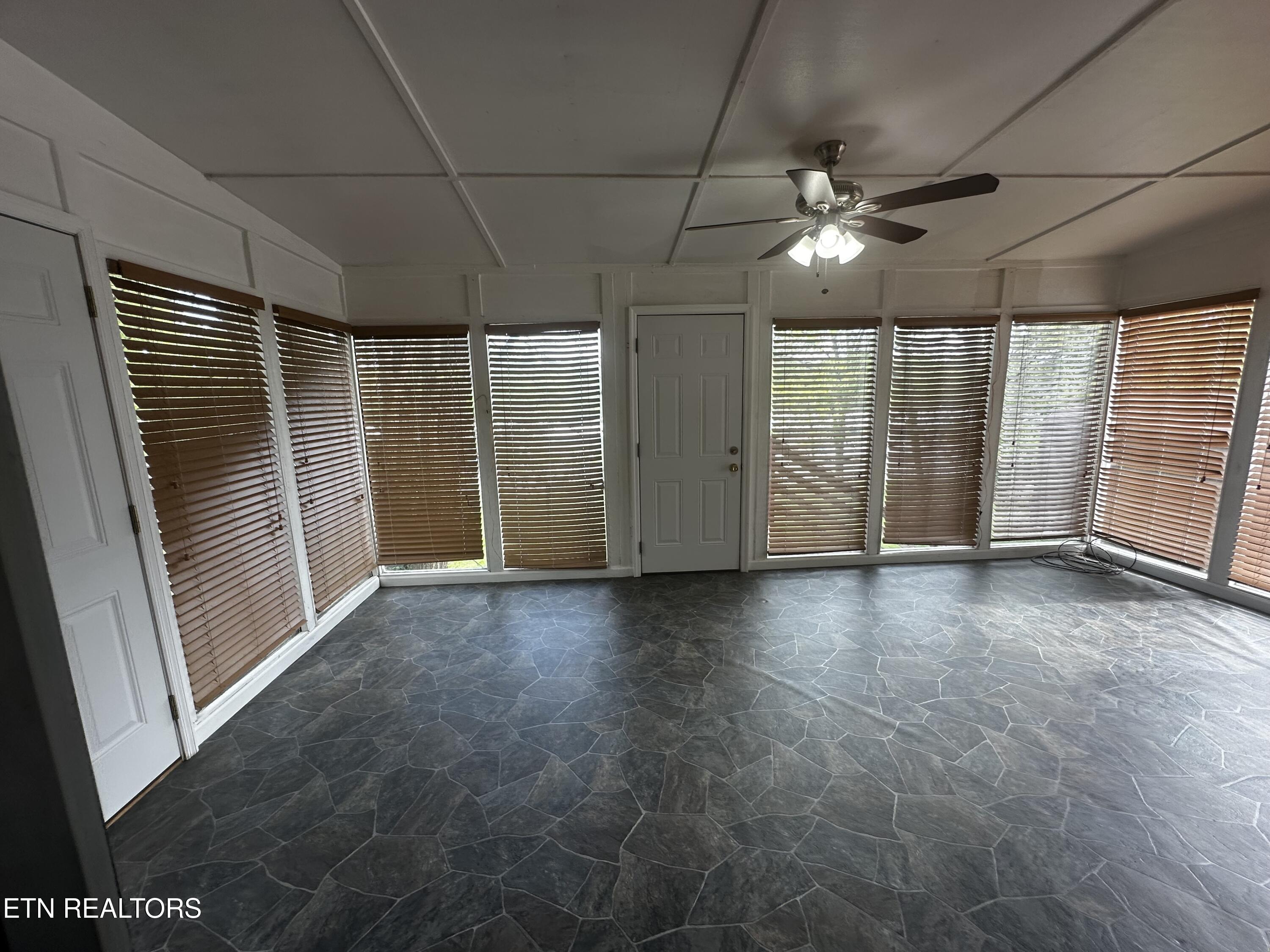 3206,3212 Wilderness Road Knoxville TN 37917