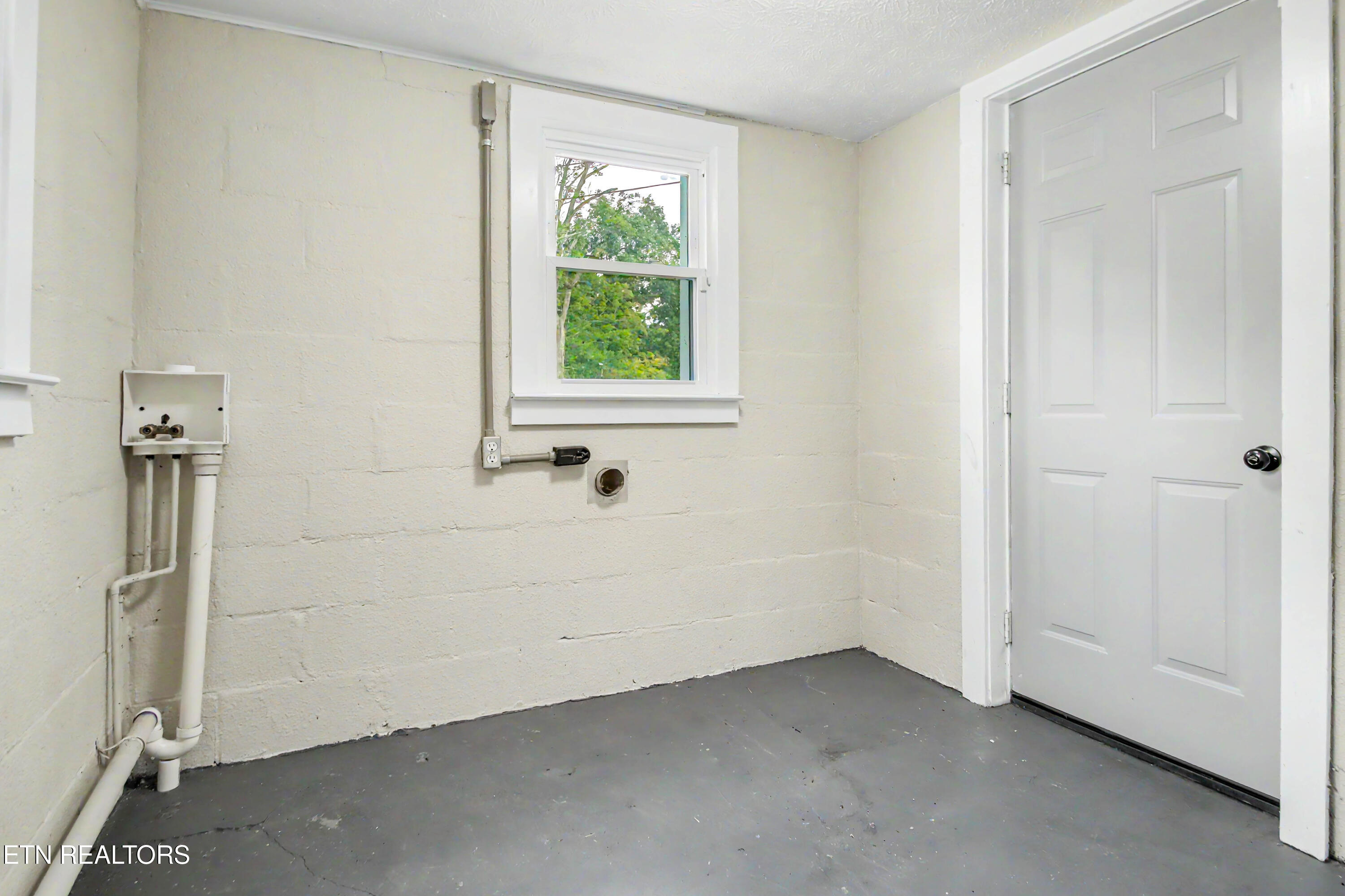 207 Bethel Road Clinton TN 37716