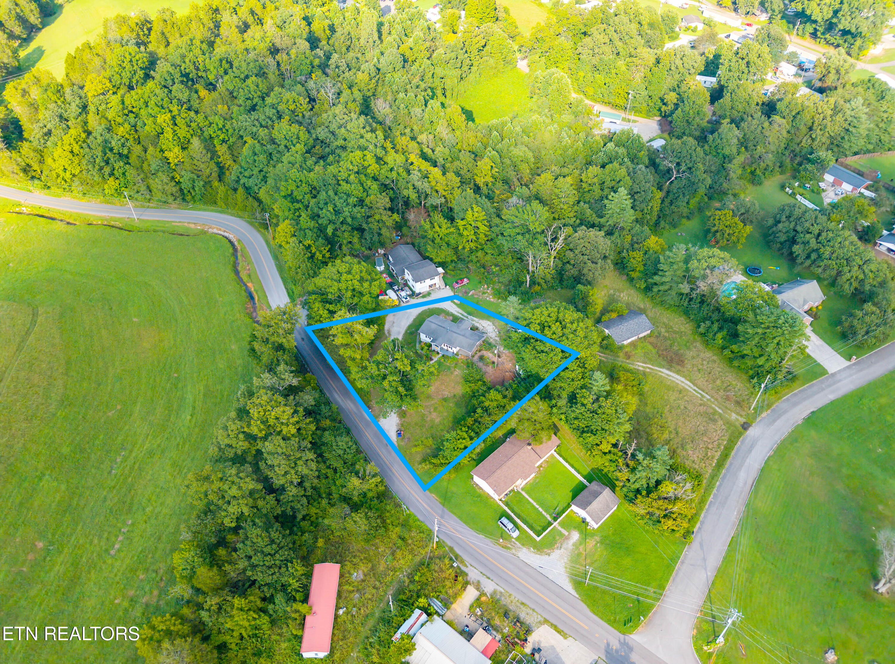 207 Bethel Road Clinton TN 37716