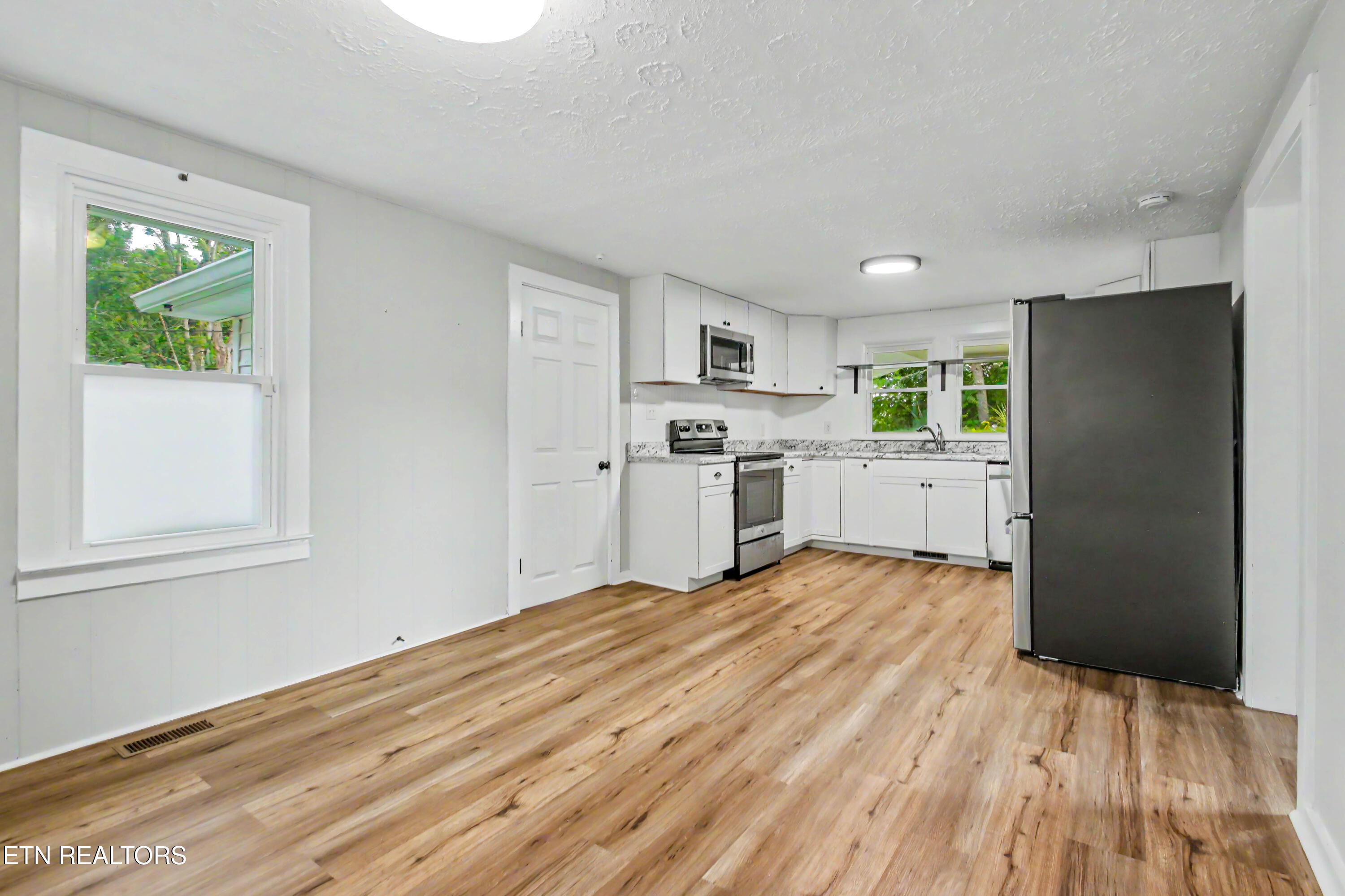 207 Bethel Road Clinton TN 37716