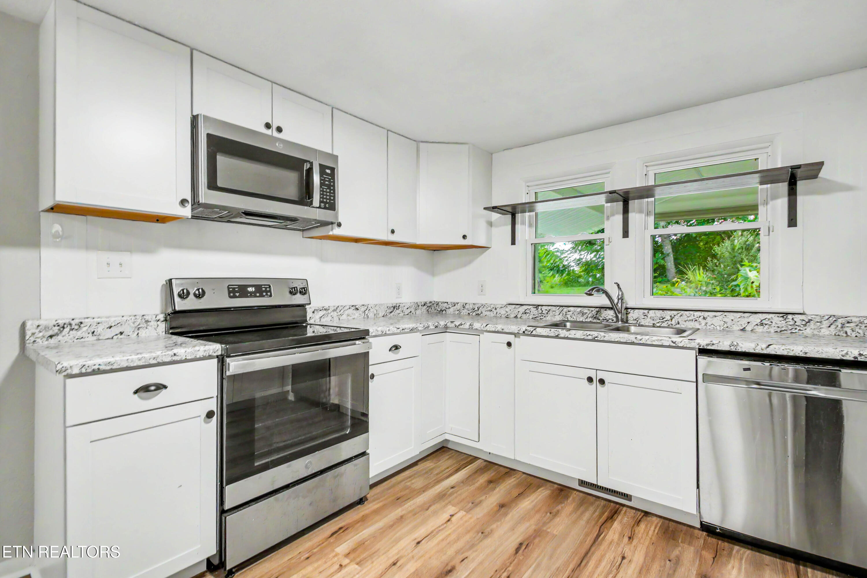 207 Bethel Road Clinton TN 37716