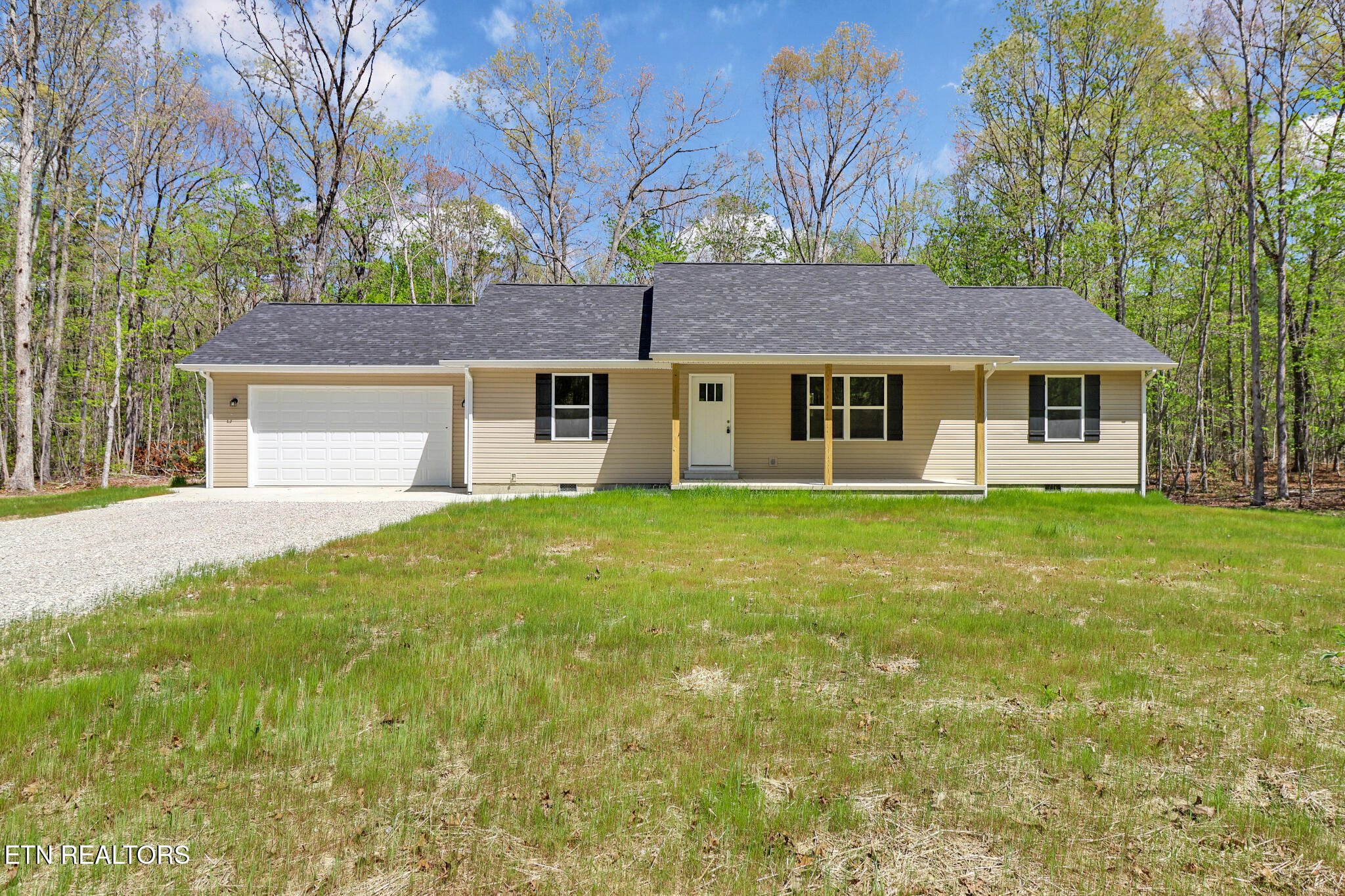 133 Jay Loop Jamestown TN 38556