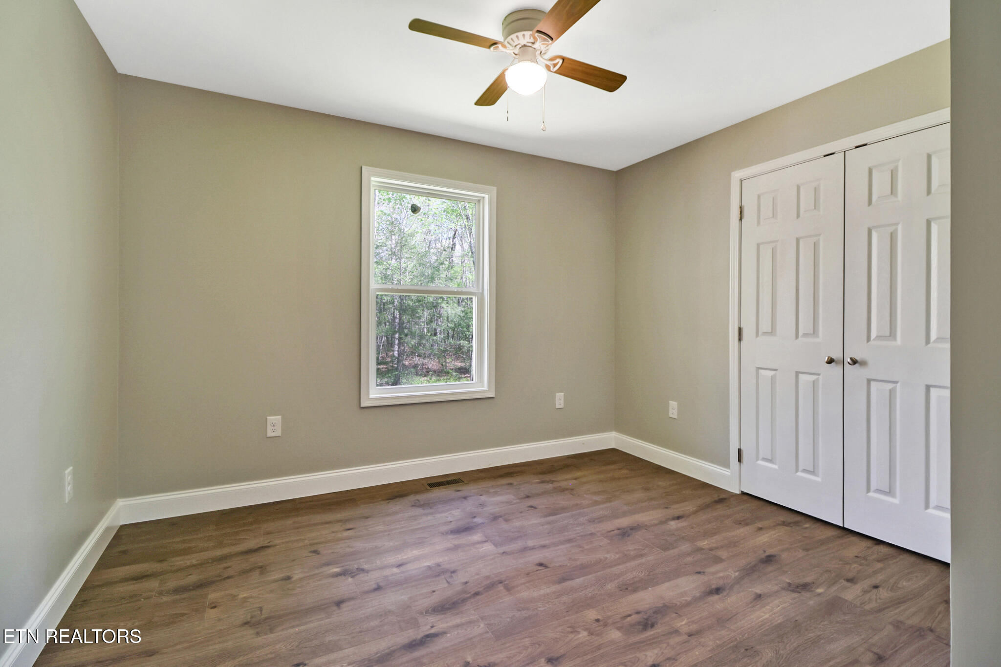 133 Jay Loop Jamestown TN 38556