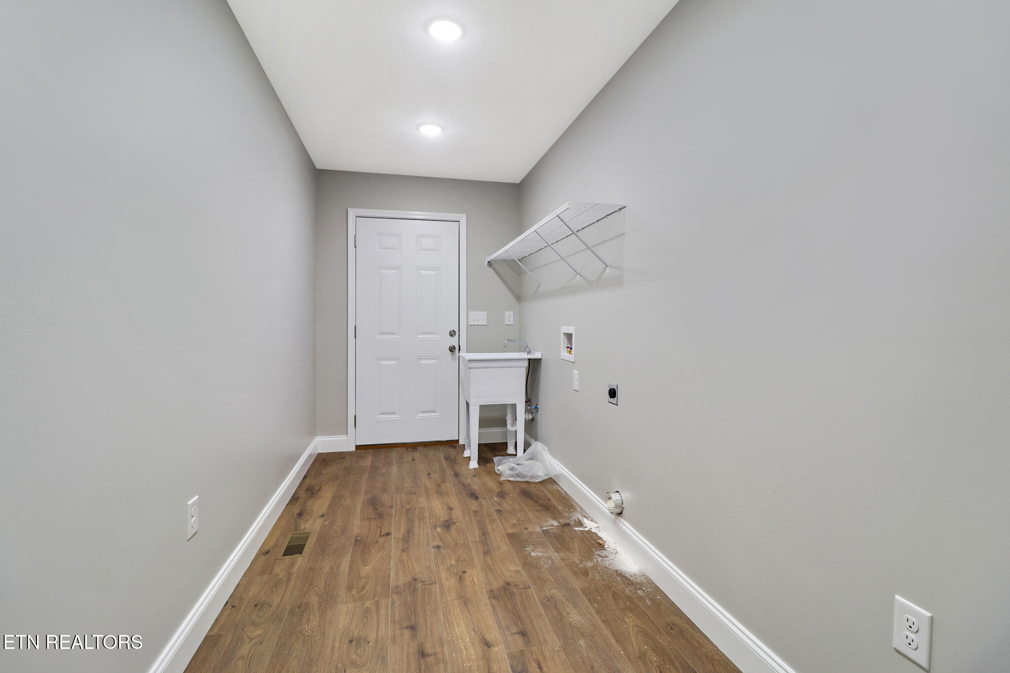 133 Jay Loop Jamestown TN 38556