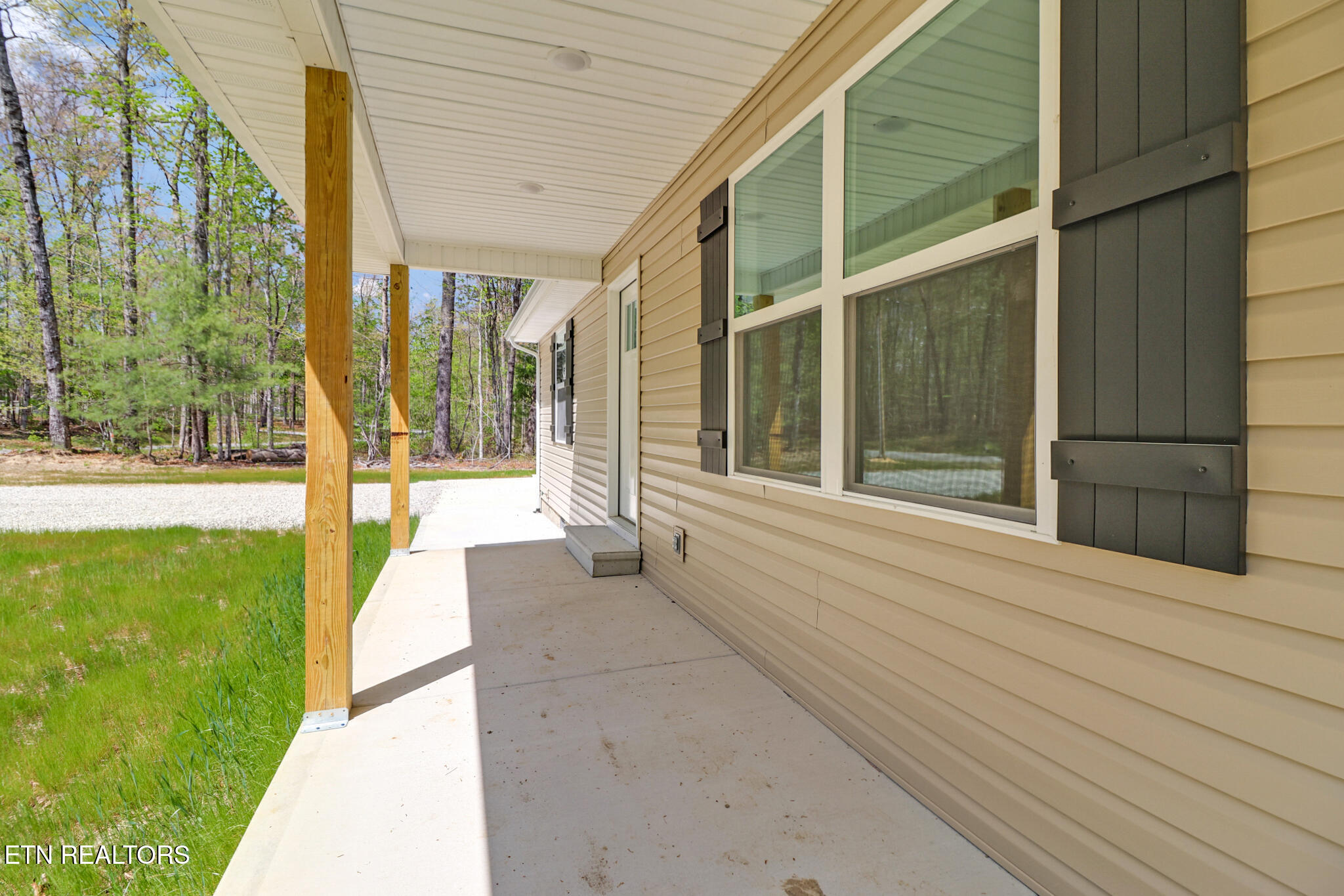 133 Jay Loop Jamestown TN 38556