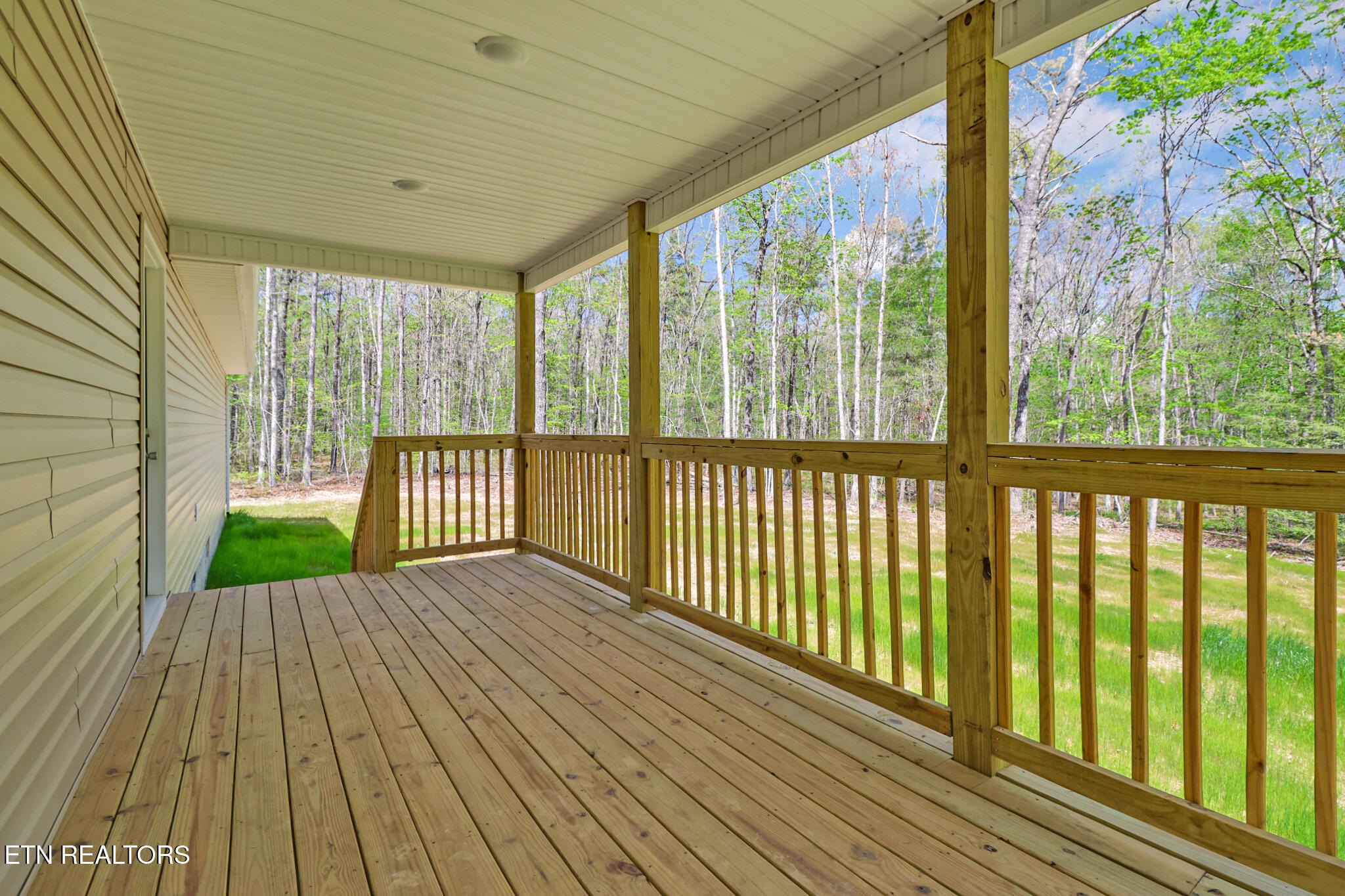 133 Jay Loop Jamestown TN 38556