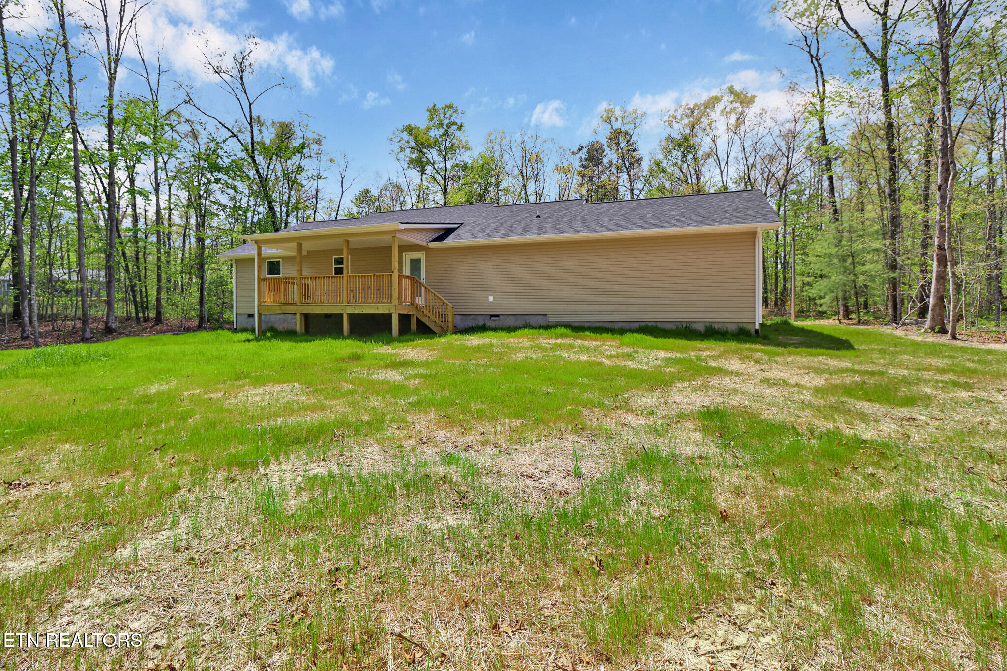133 Jay Loop Jamestown TN 38556