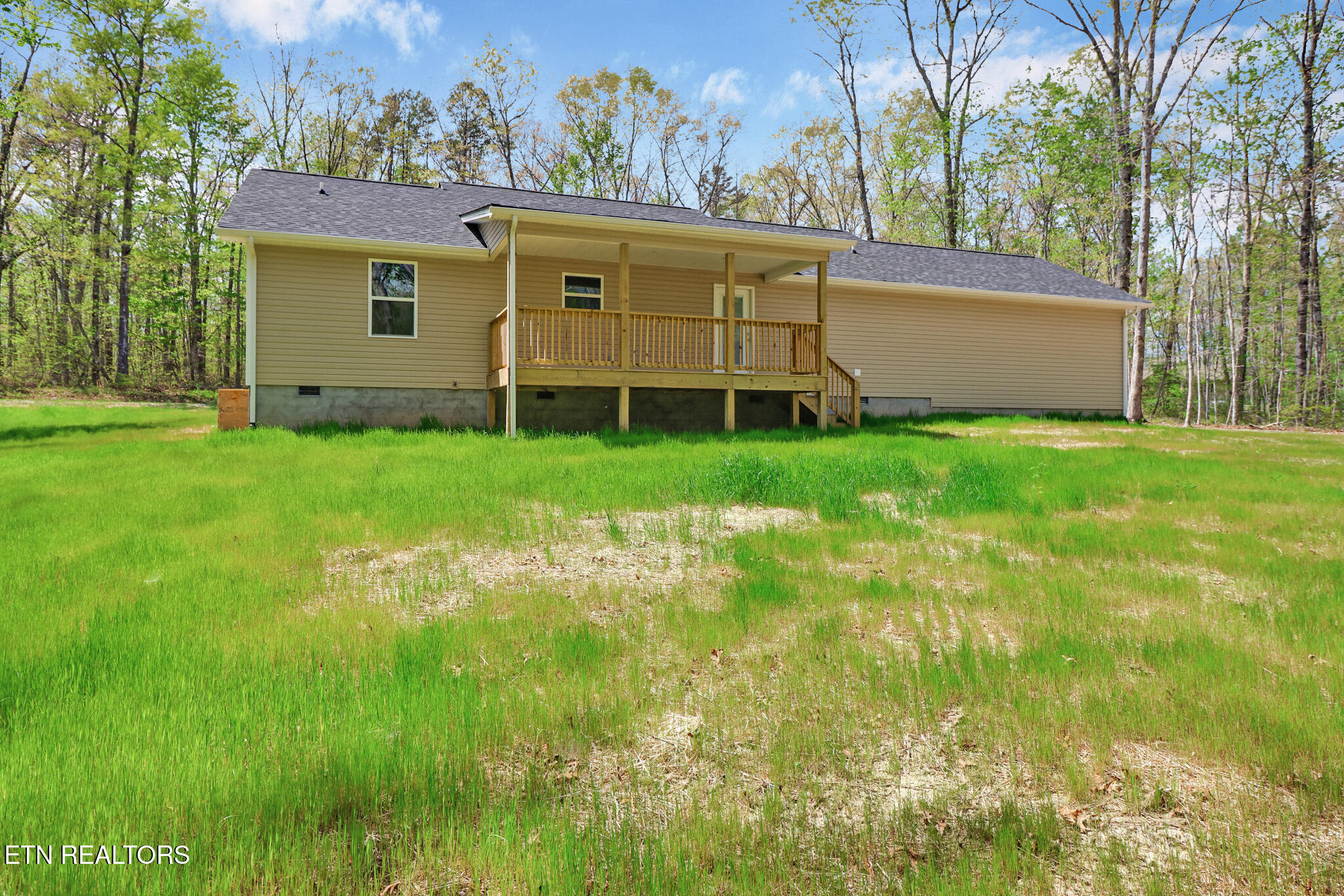 133 Jay Loop Jamestown TN 38556