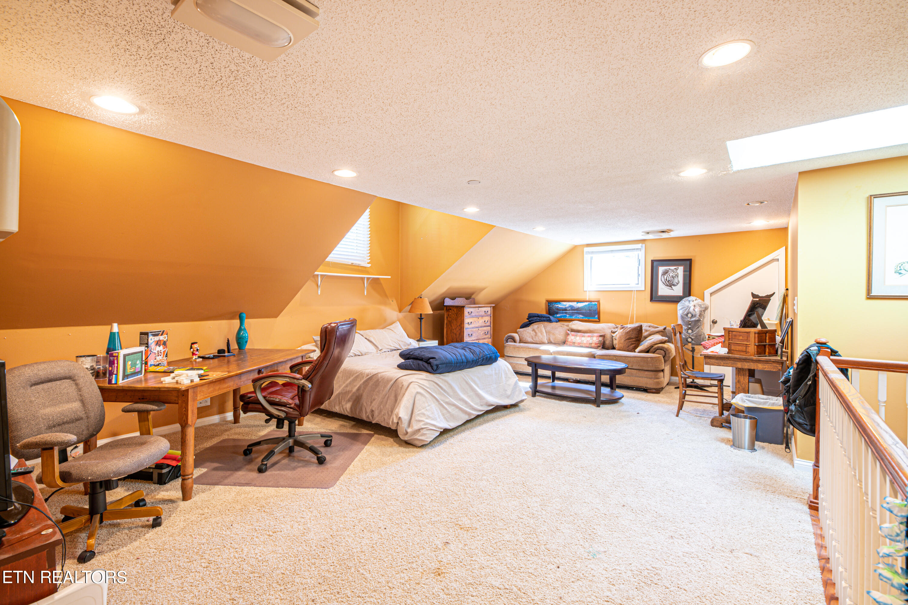 1433 Amblewinds Lane Knoxville TN 37922
