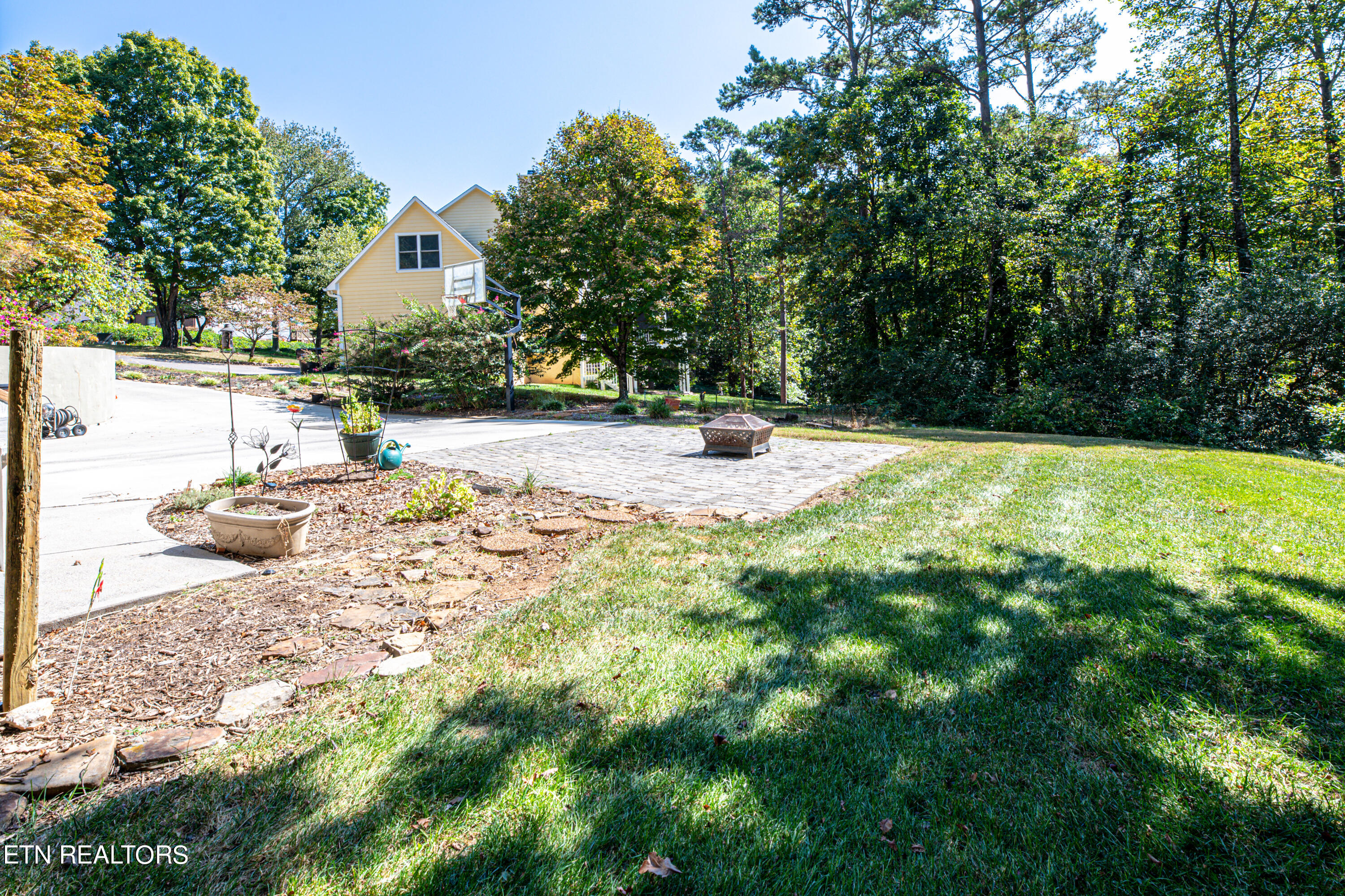 1433 Amblewinds Lane Knoxville TN 37922