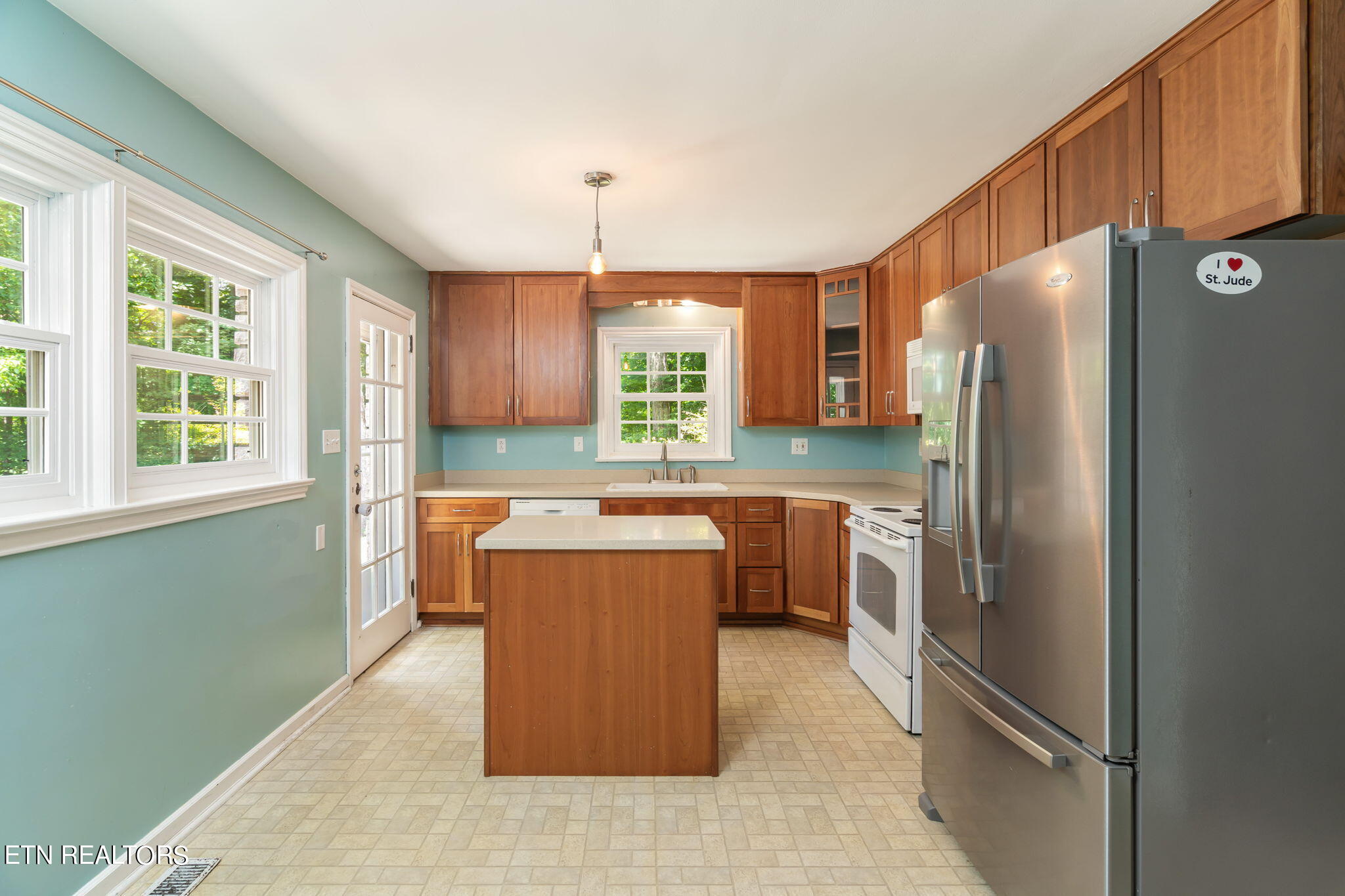 619 White Oak Drive Knoxville TN 37920