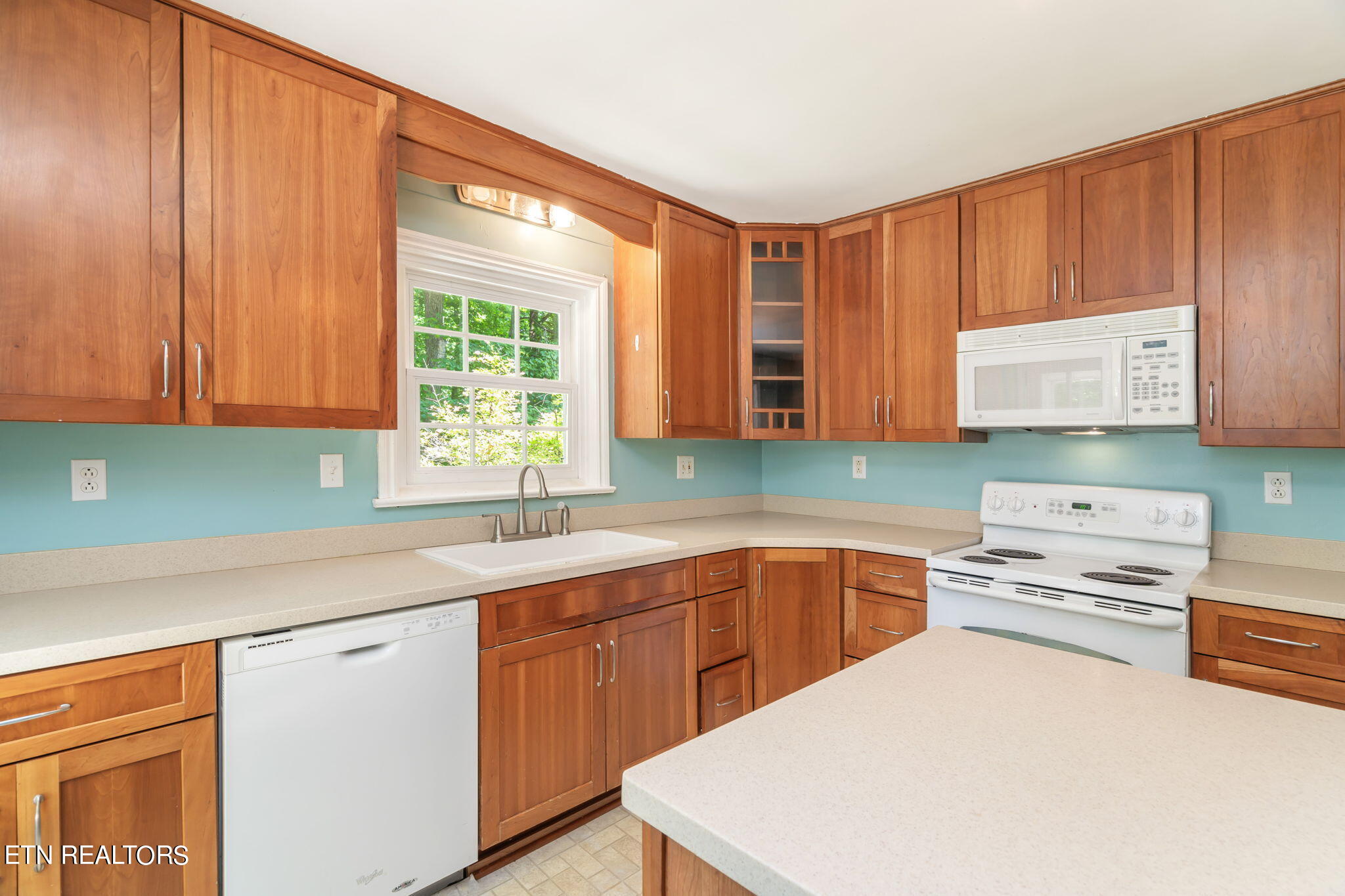 619 White Oak Drive Knoxville TN 37920