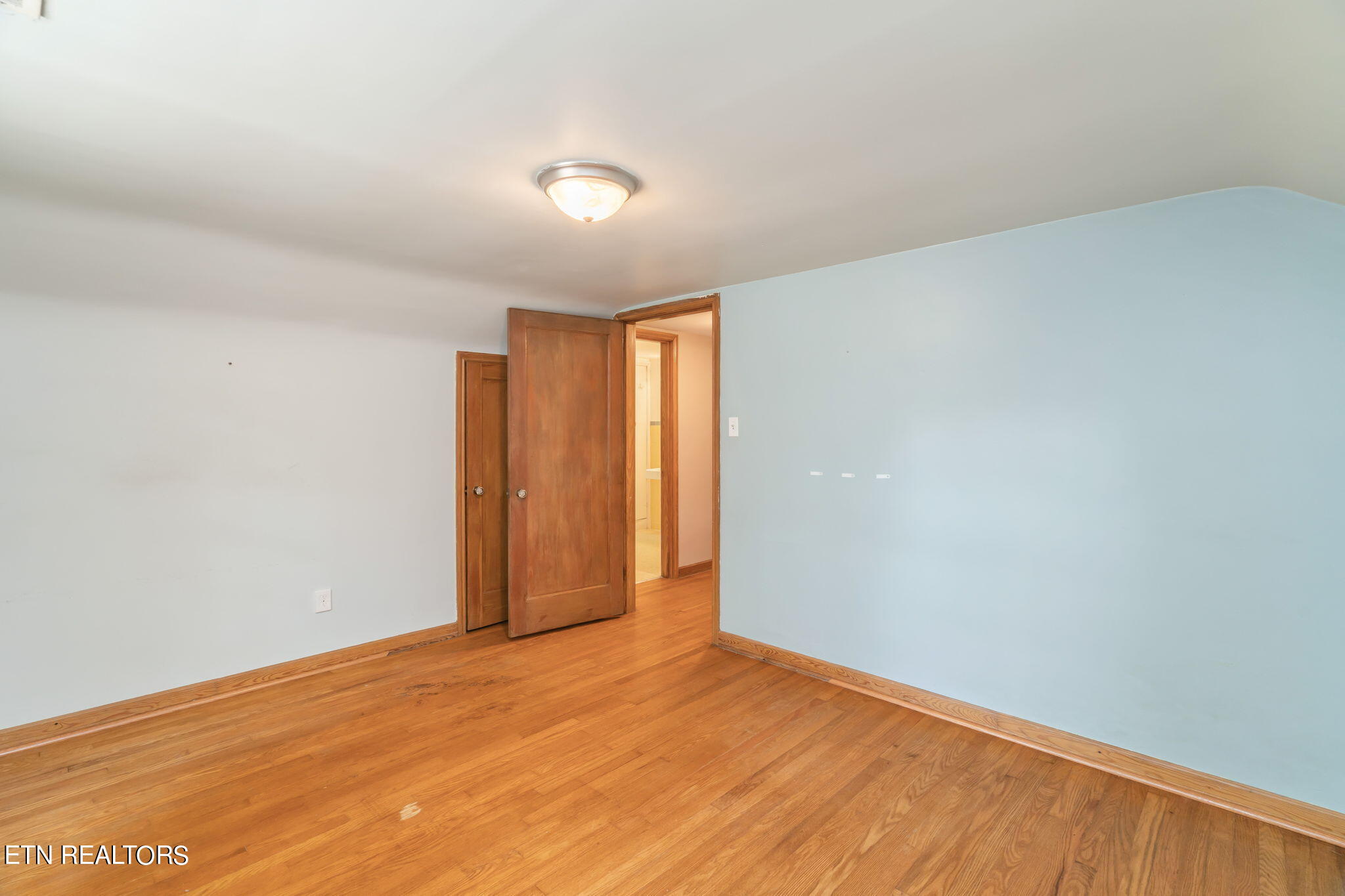 619 White Oak Drive Knoxville TN 37920