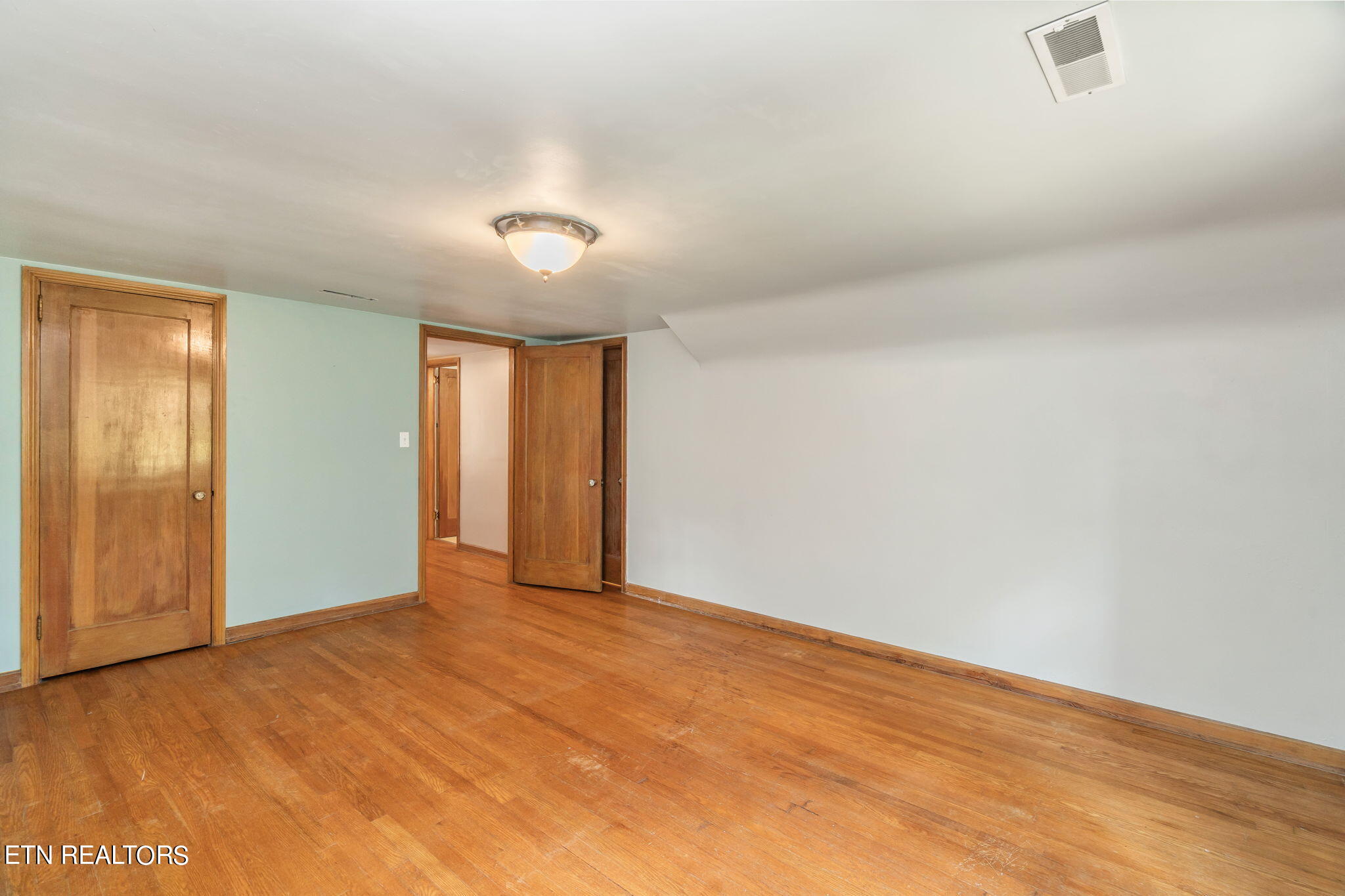 619 White Oak Drive Knoxville TN 37920