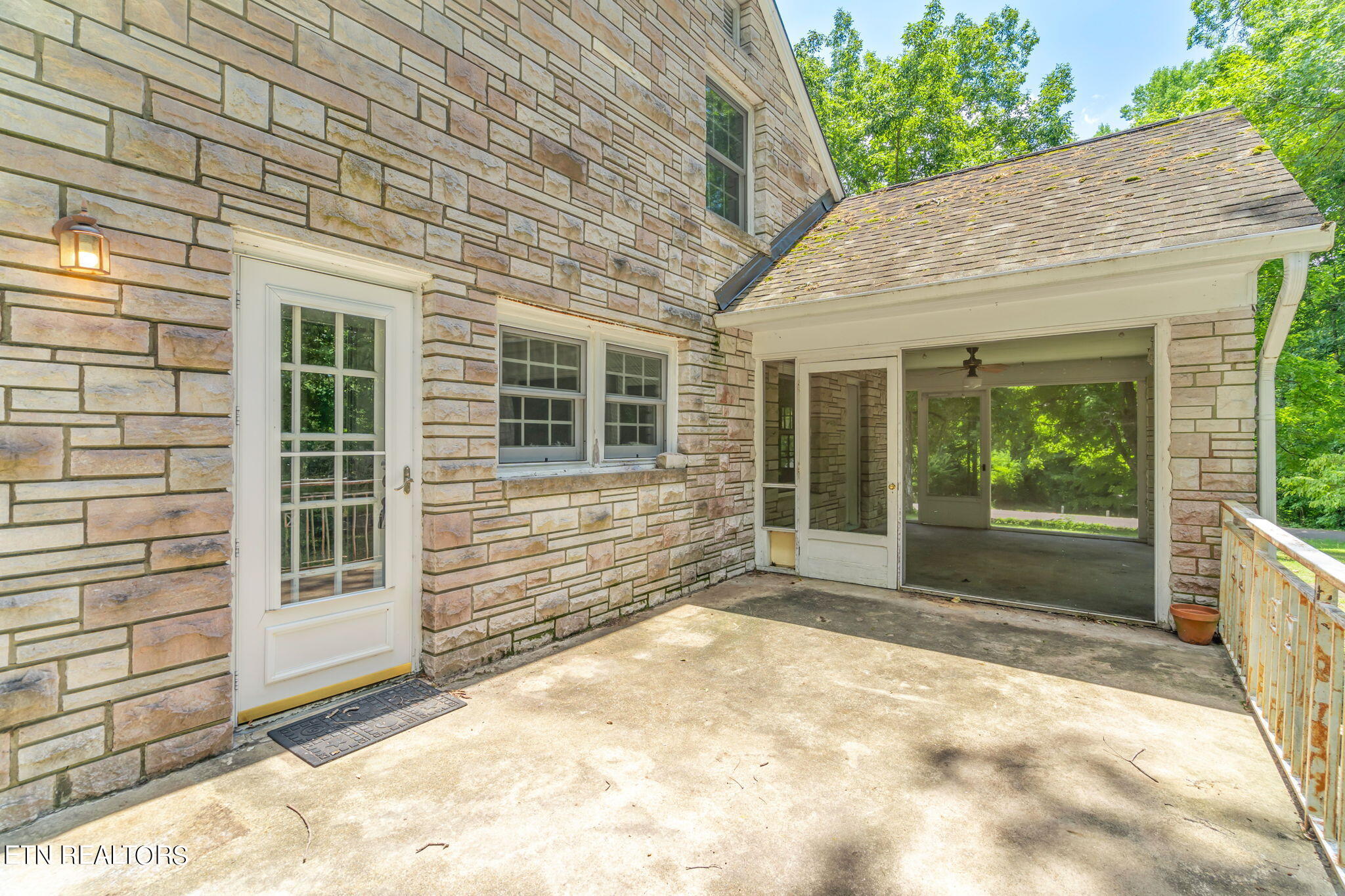 619 White Oak Drive Knoxville TN 37920