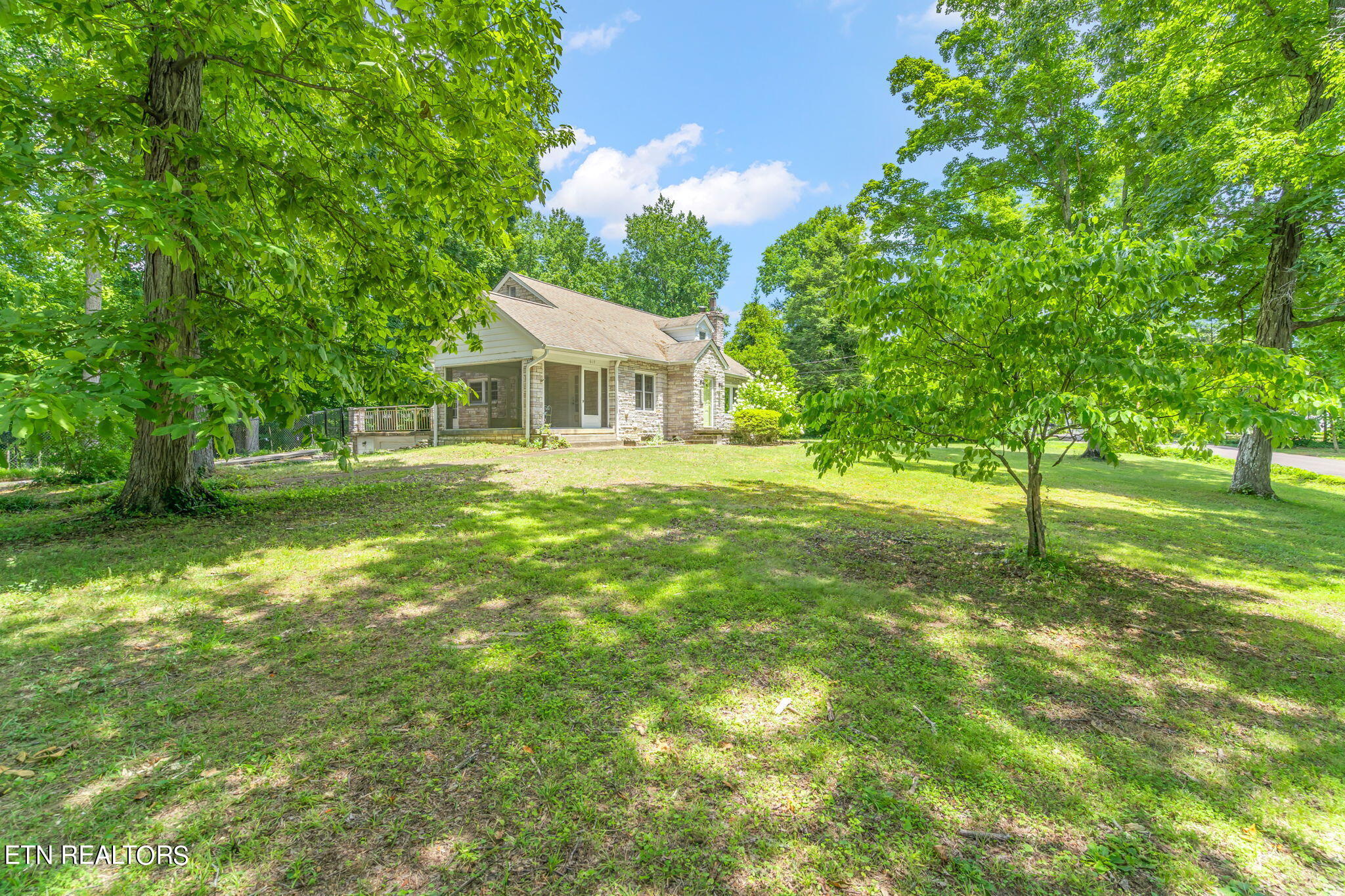 619 White Oak Drive Knoxville TN 37920