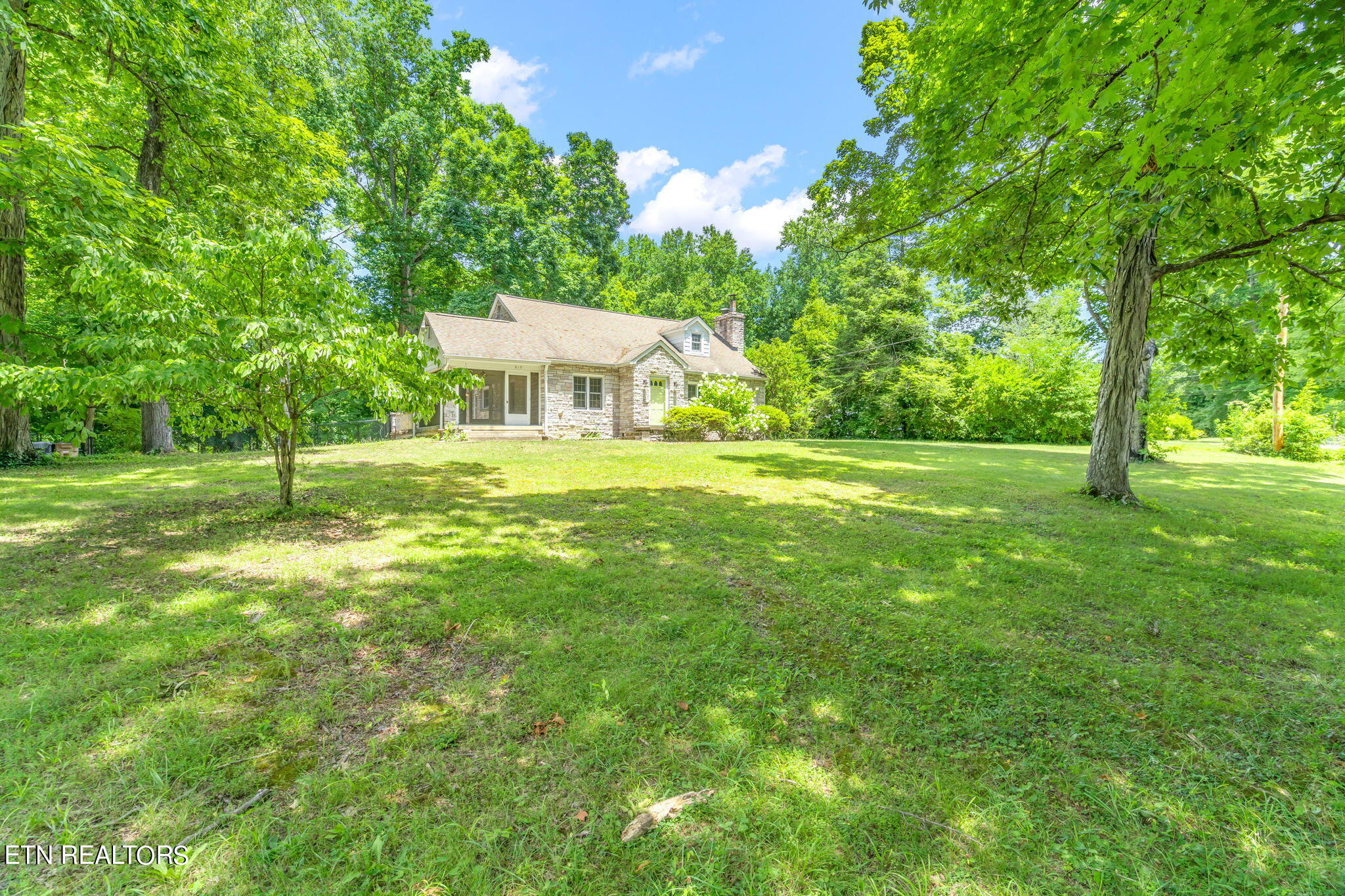 619 White Oak Drive Knoxville TN 37920