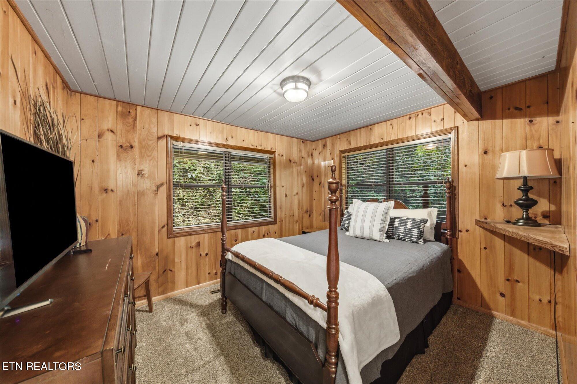1211 N Baden Drive Gatlinburg TN 37738