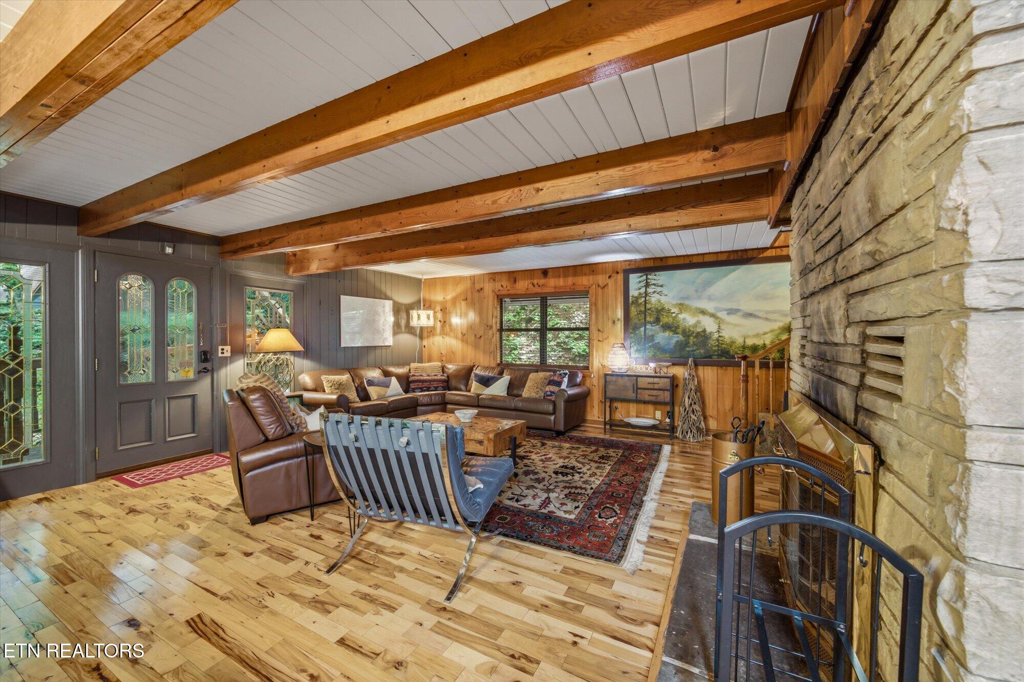 1211 N Baden Drive Gatlinburg TN 37738