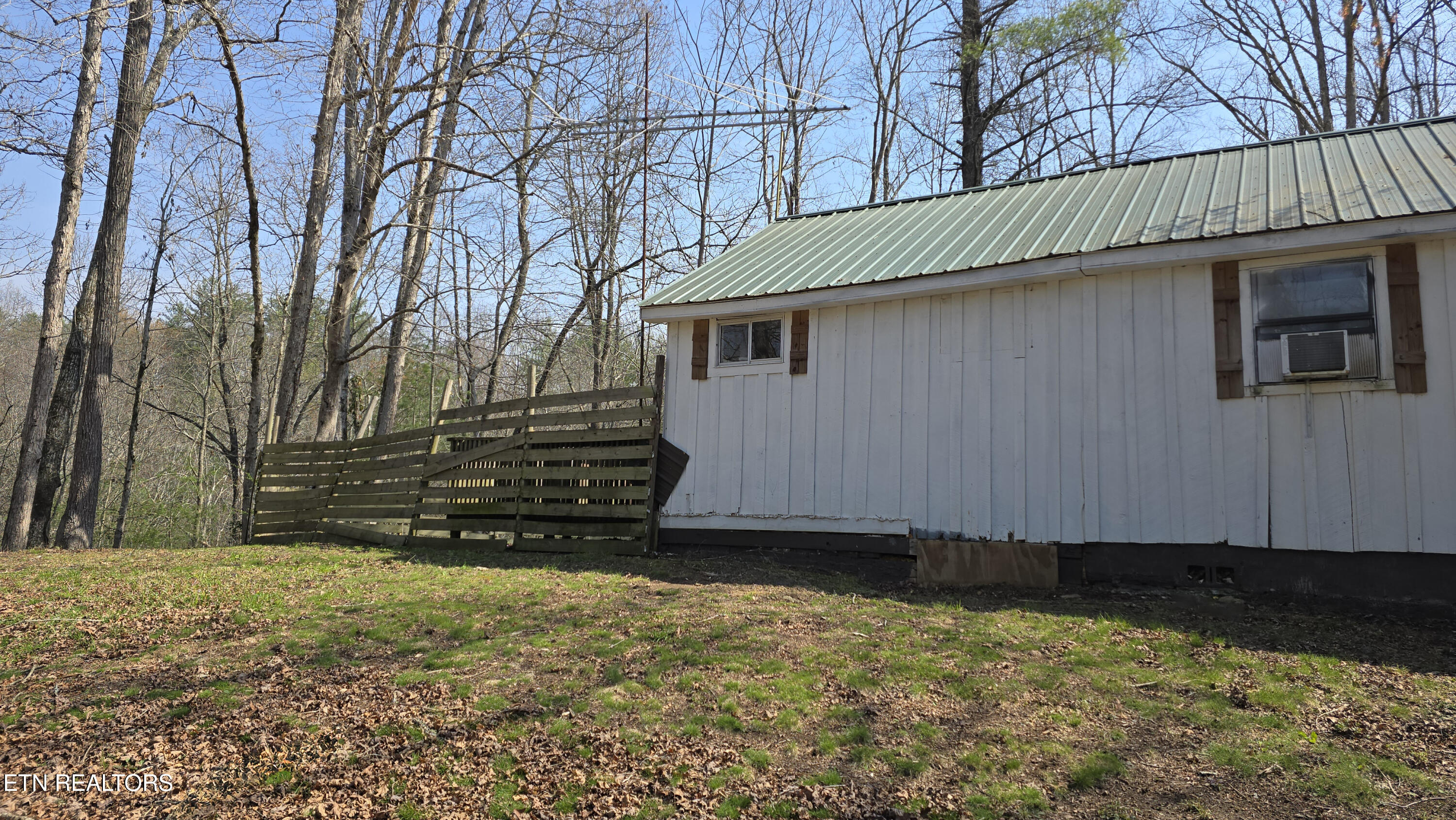 655 Coal Hill Road Harriman TN 37748