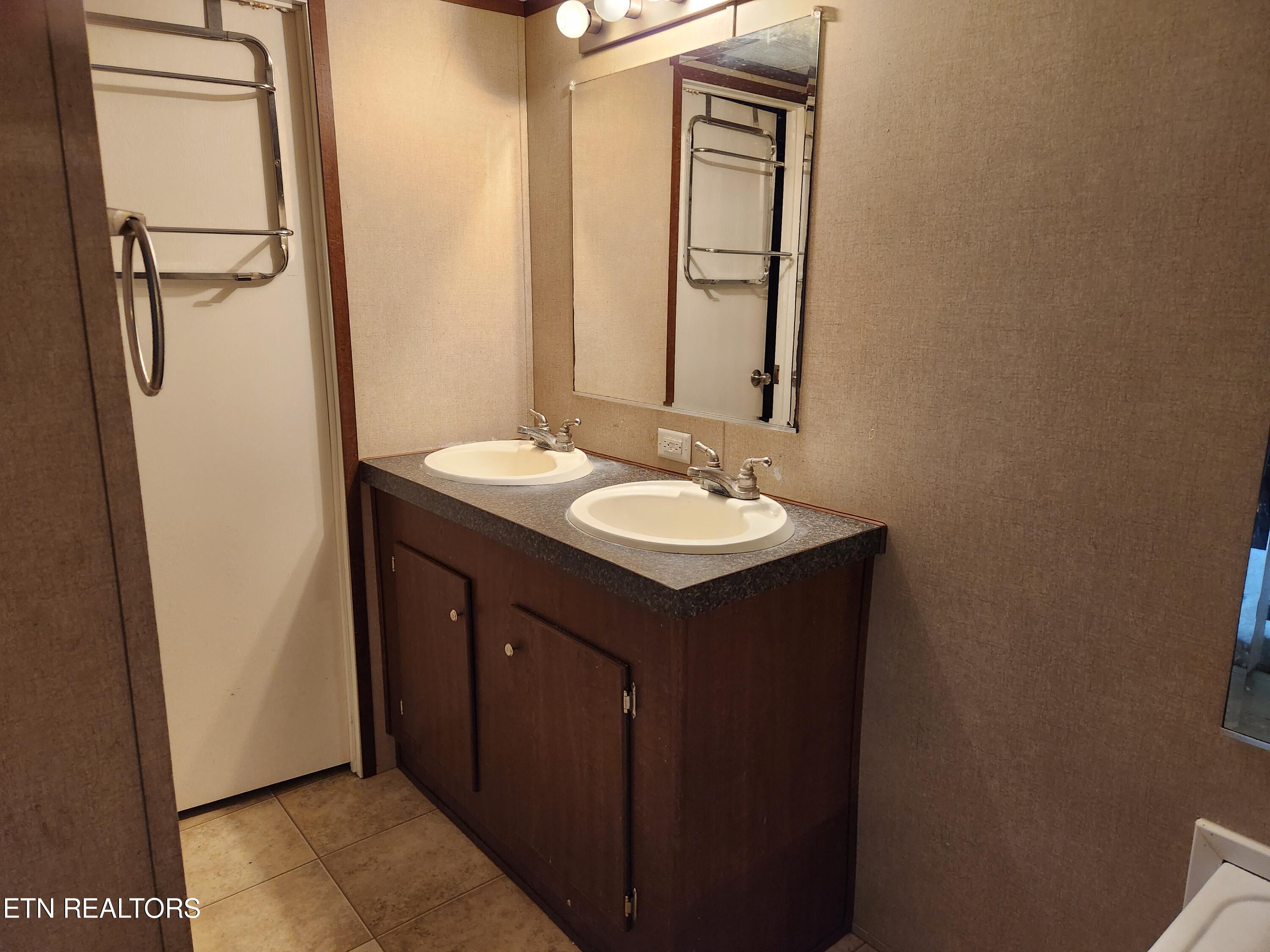 342 Ingle Hollow Road Sevierville TN 37876