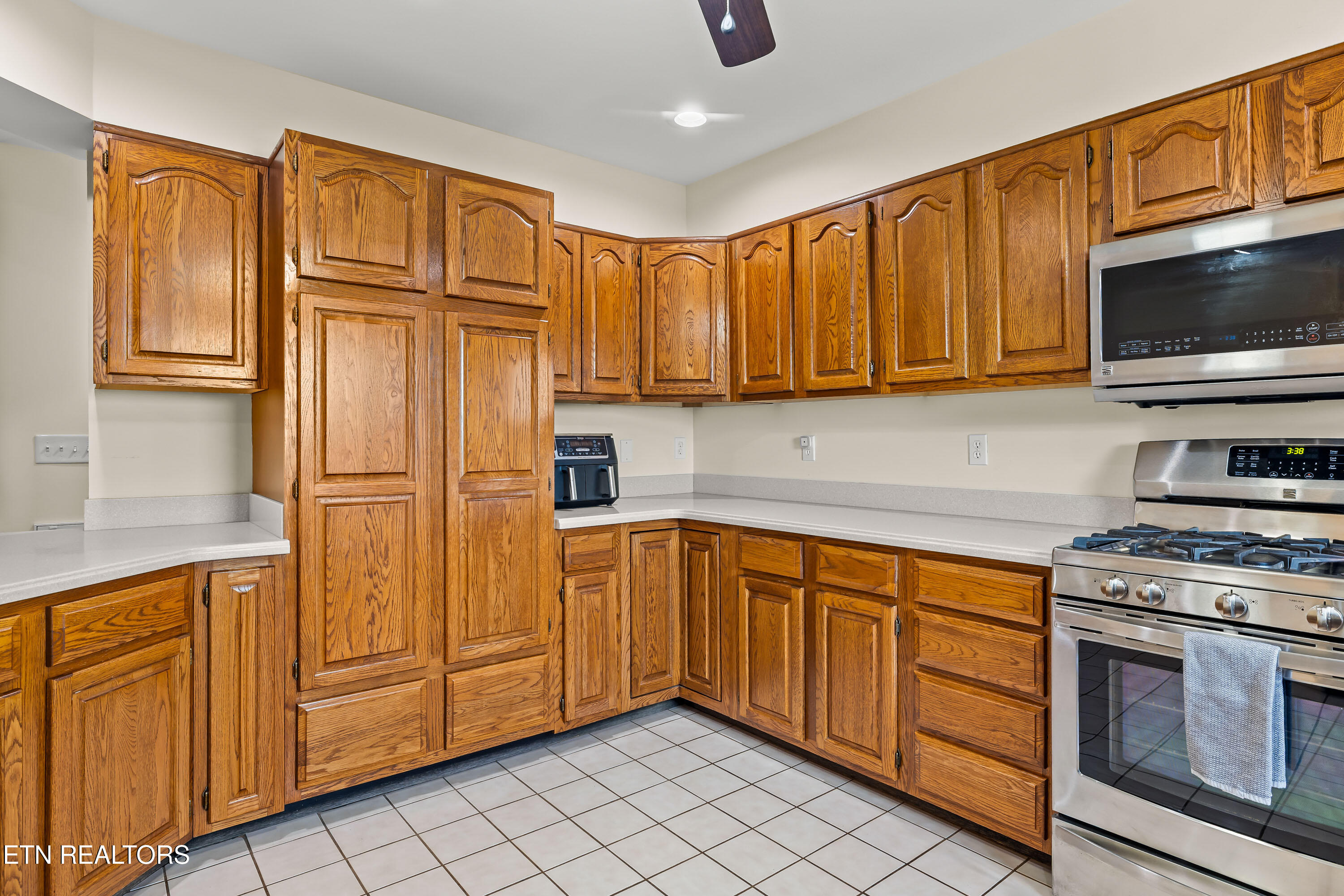 912 Saint Johns Drive Maryville TN 37801