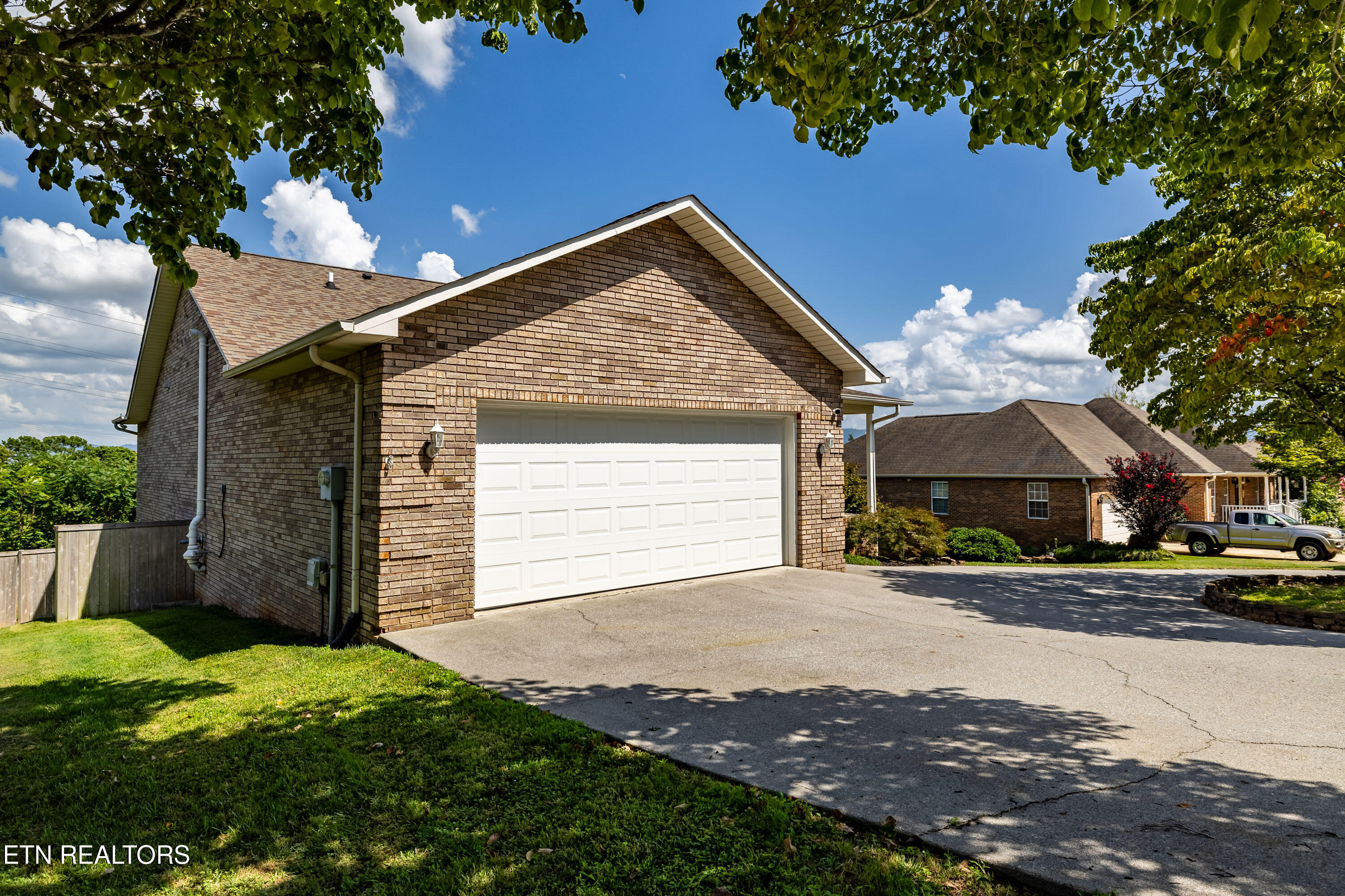 912 Saint Johns Drive Maryville TN 37801
