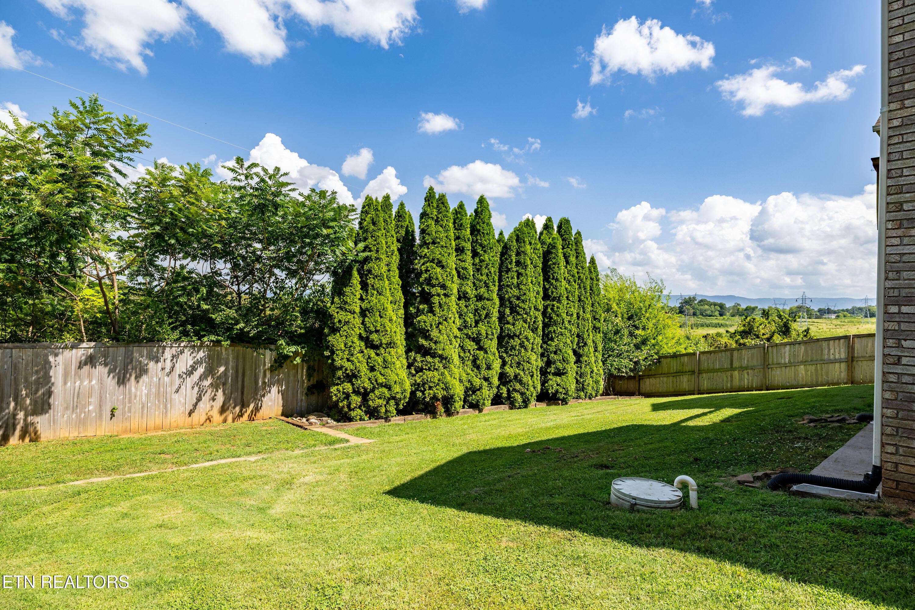 912 Saint Johns Drive Maryville TN 37801