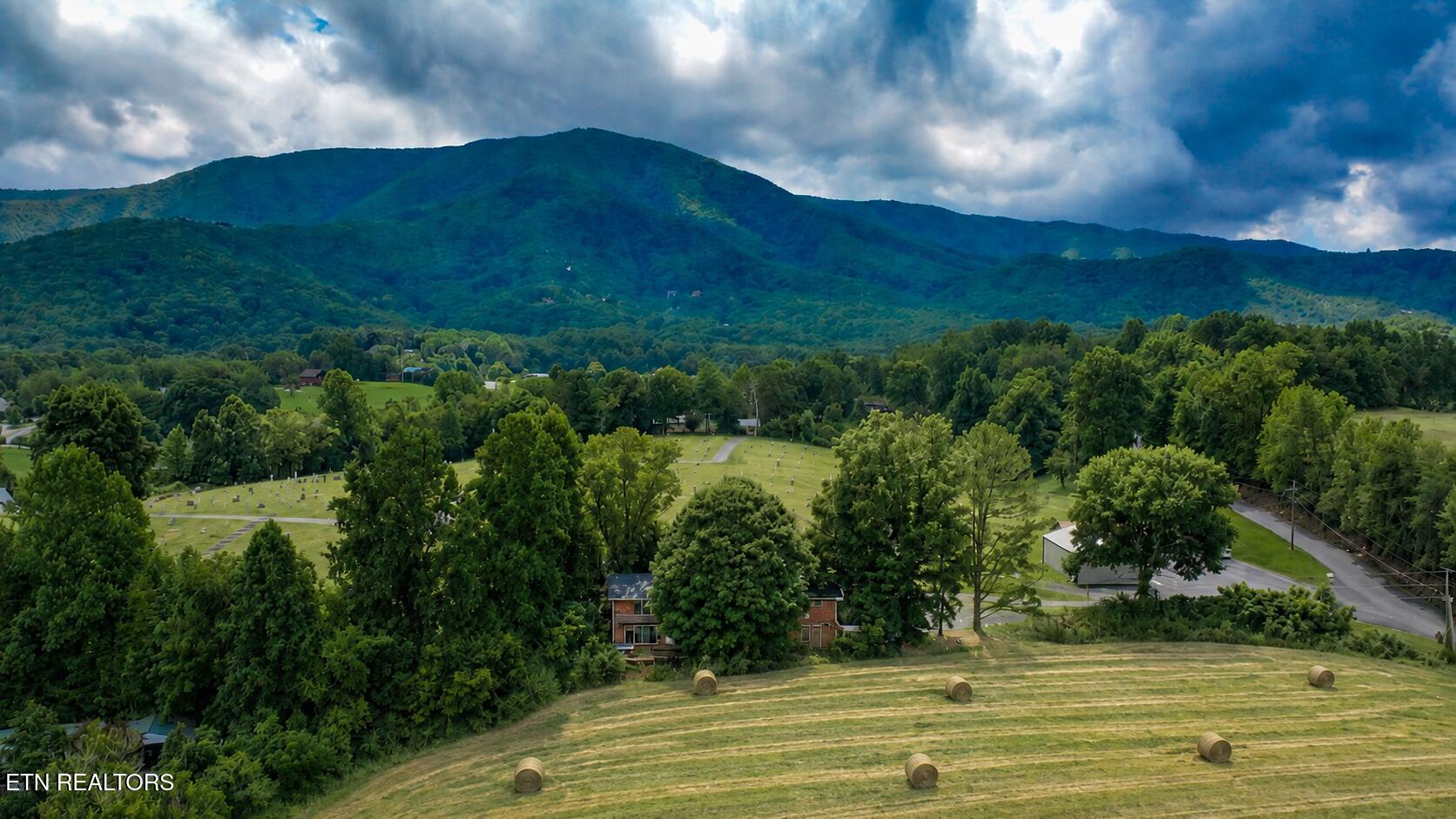 3315 Mattox Cemetery Road Sevierville TN 37862