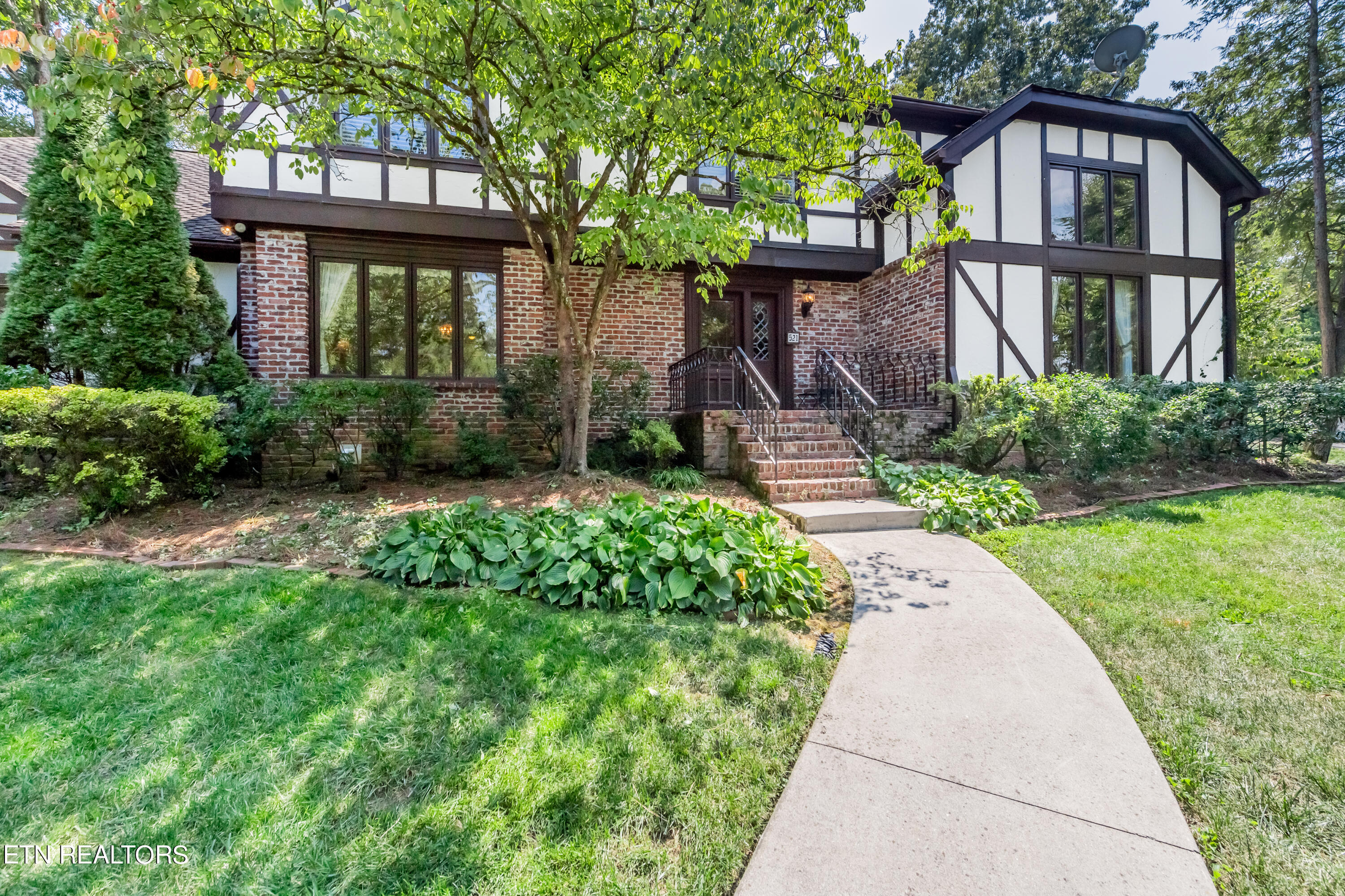 521 Augusta National Way Knoxville TN 37934