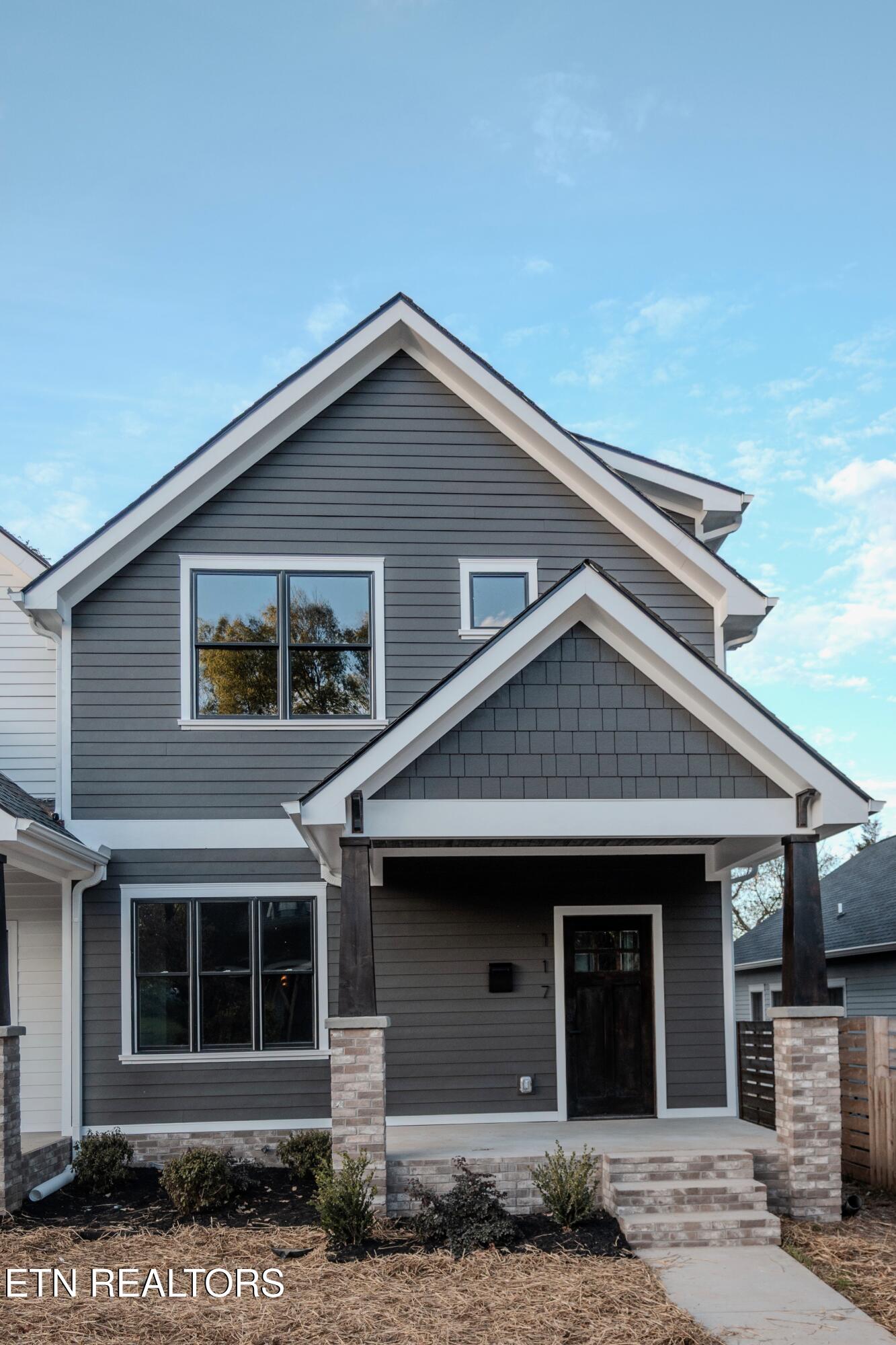 117 Leonard Place Knoxville TN 37917