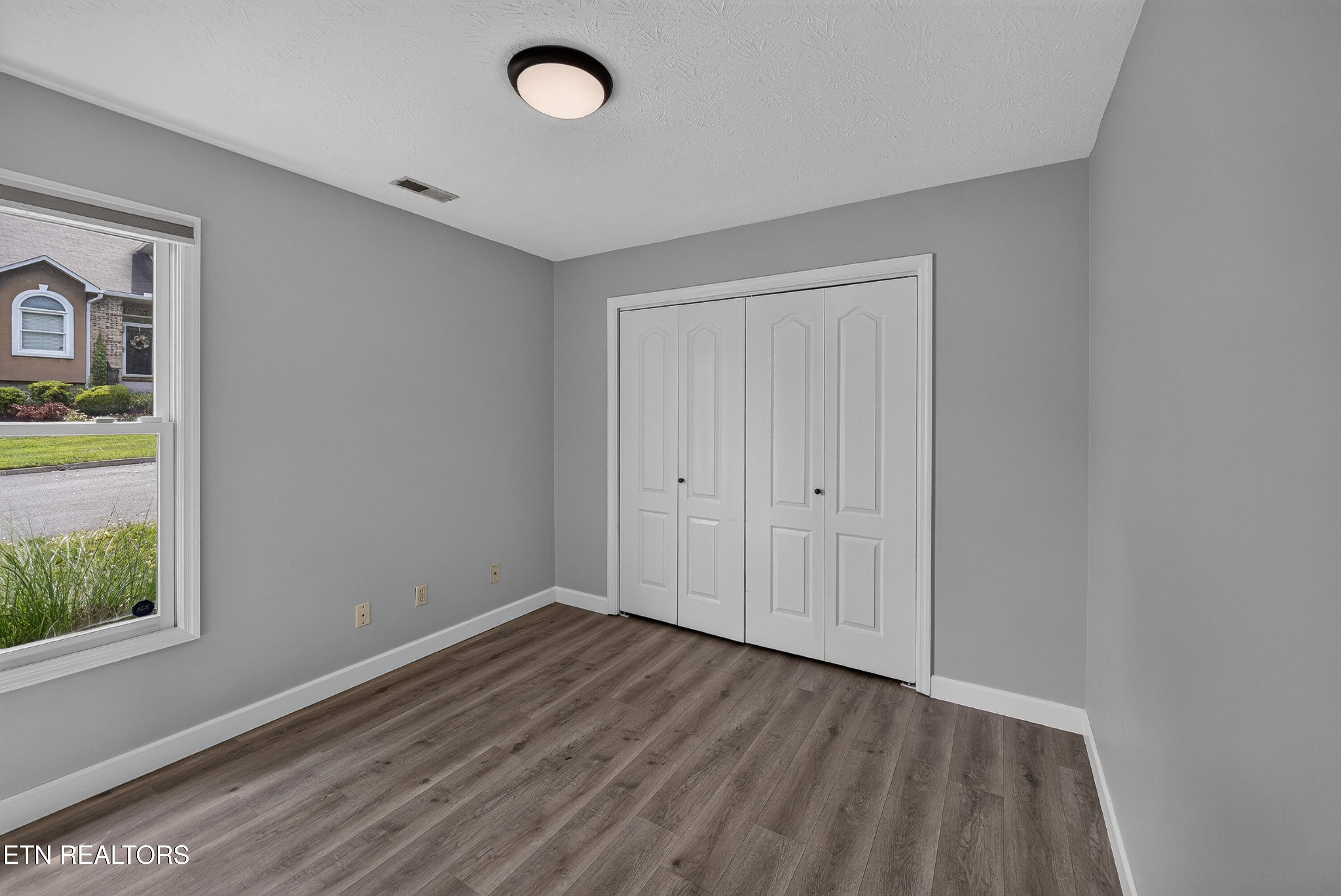 8525 E Cypress Lake Drive Knoxville TN 37923