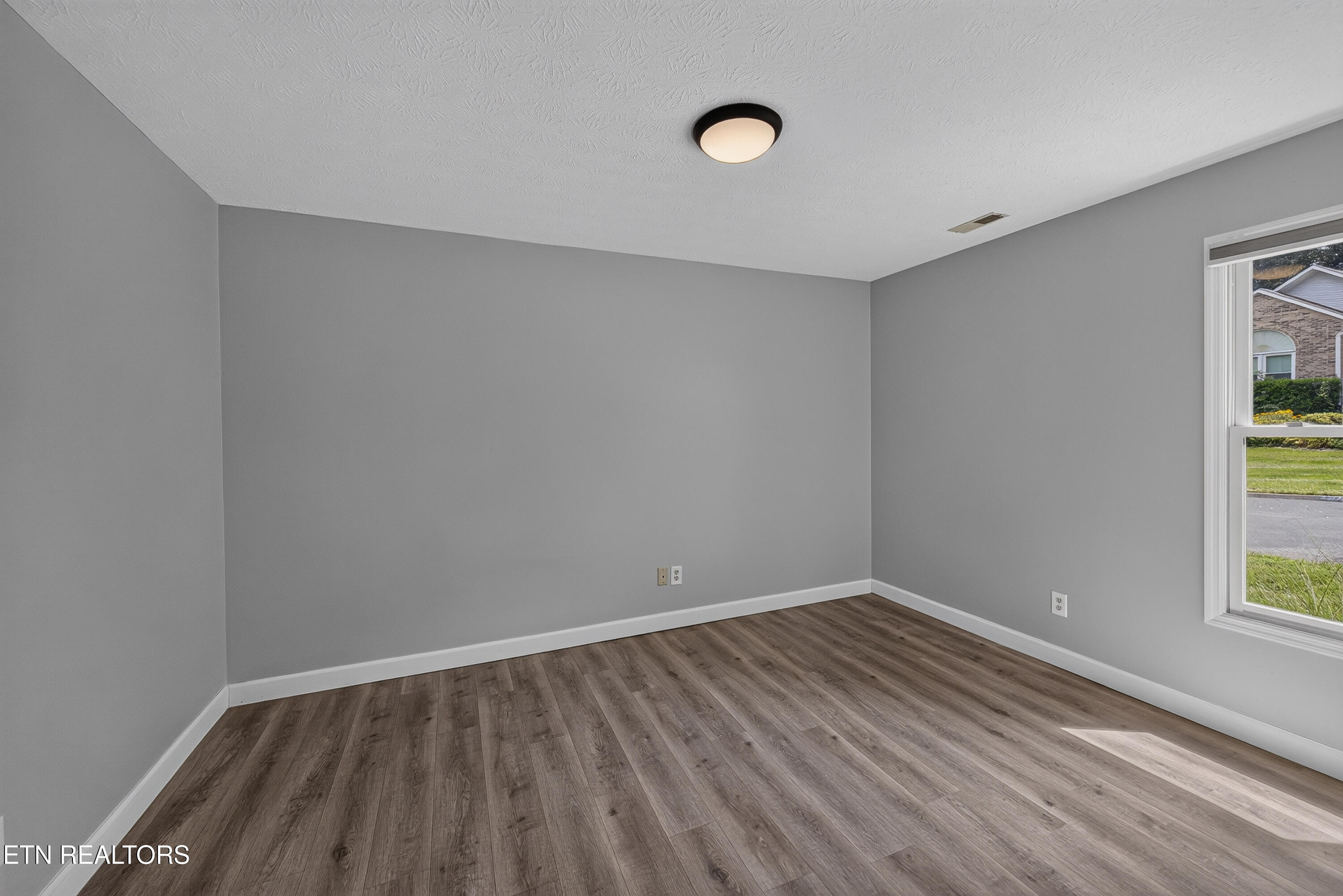 8525 E Cypress Lake Drive Knoxville TN 37923