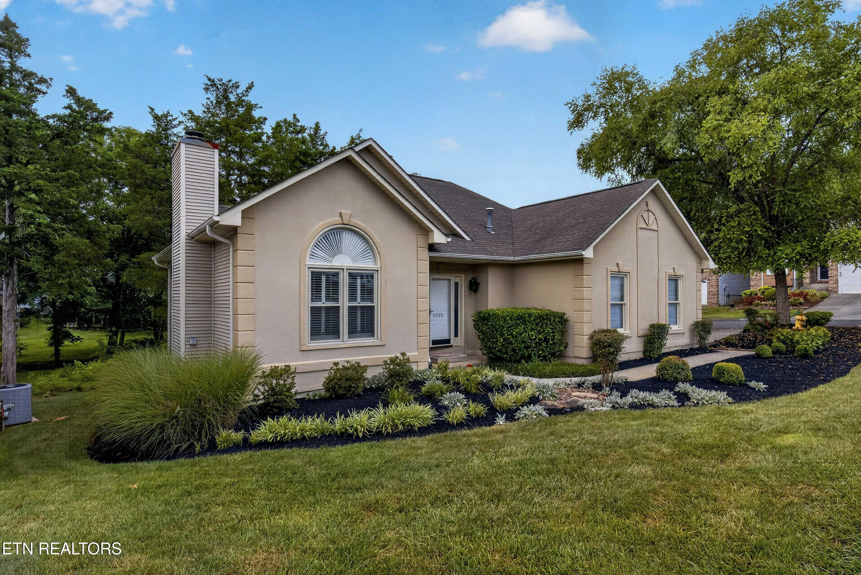 8525 E Cypress Lake Drive Knoxville TN 37923