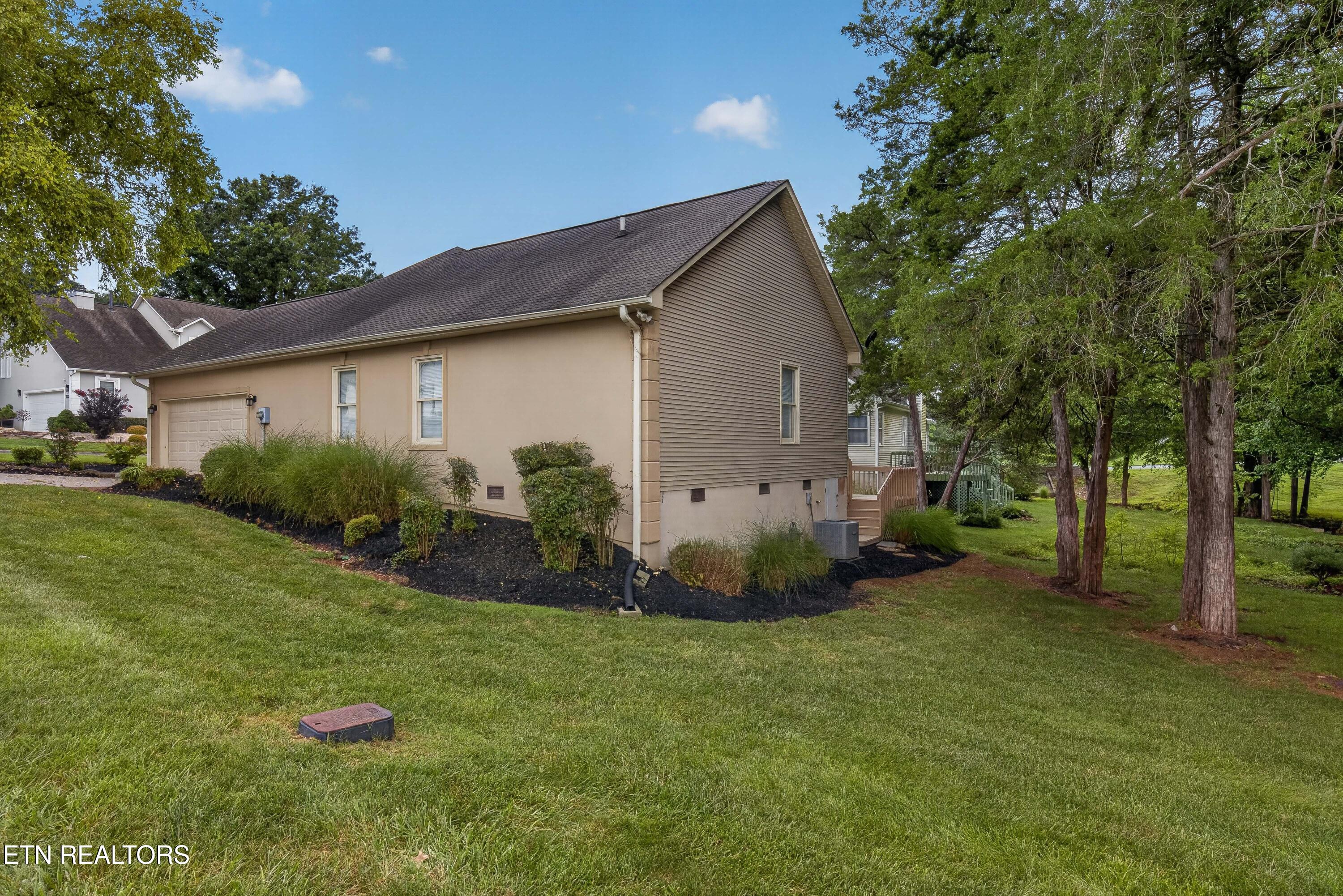 8525 E Cypress Lake Drive Knoxville TN 37923