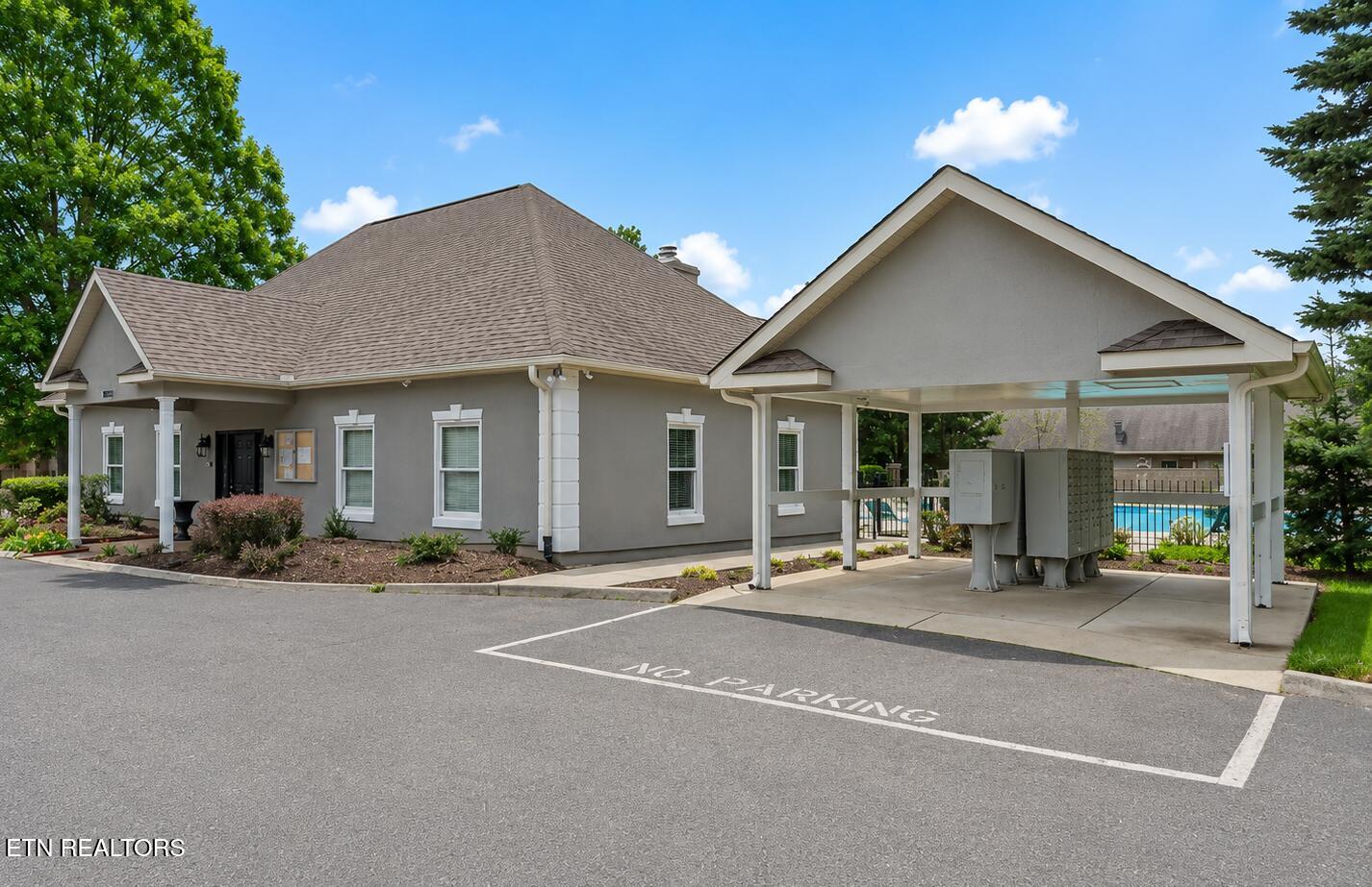 8525 E Cypress Lake Drive Knoxville TN 37923