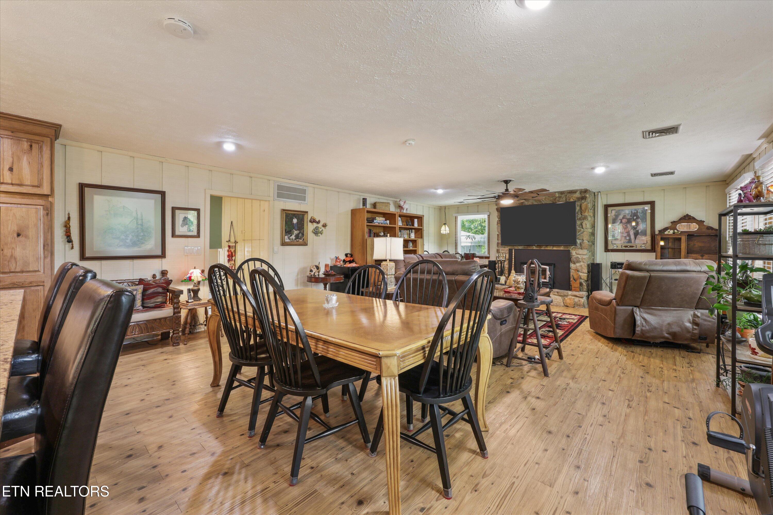 131 Shore Loop Andersonville TN 37705