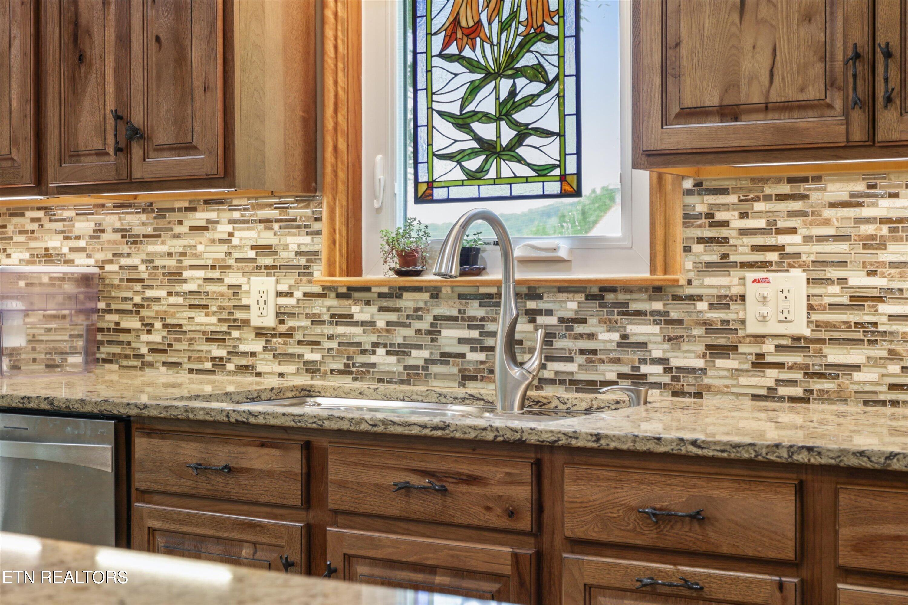 131 Shore Loop Andersonville TN 37705