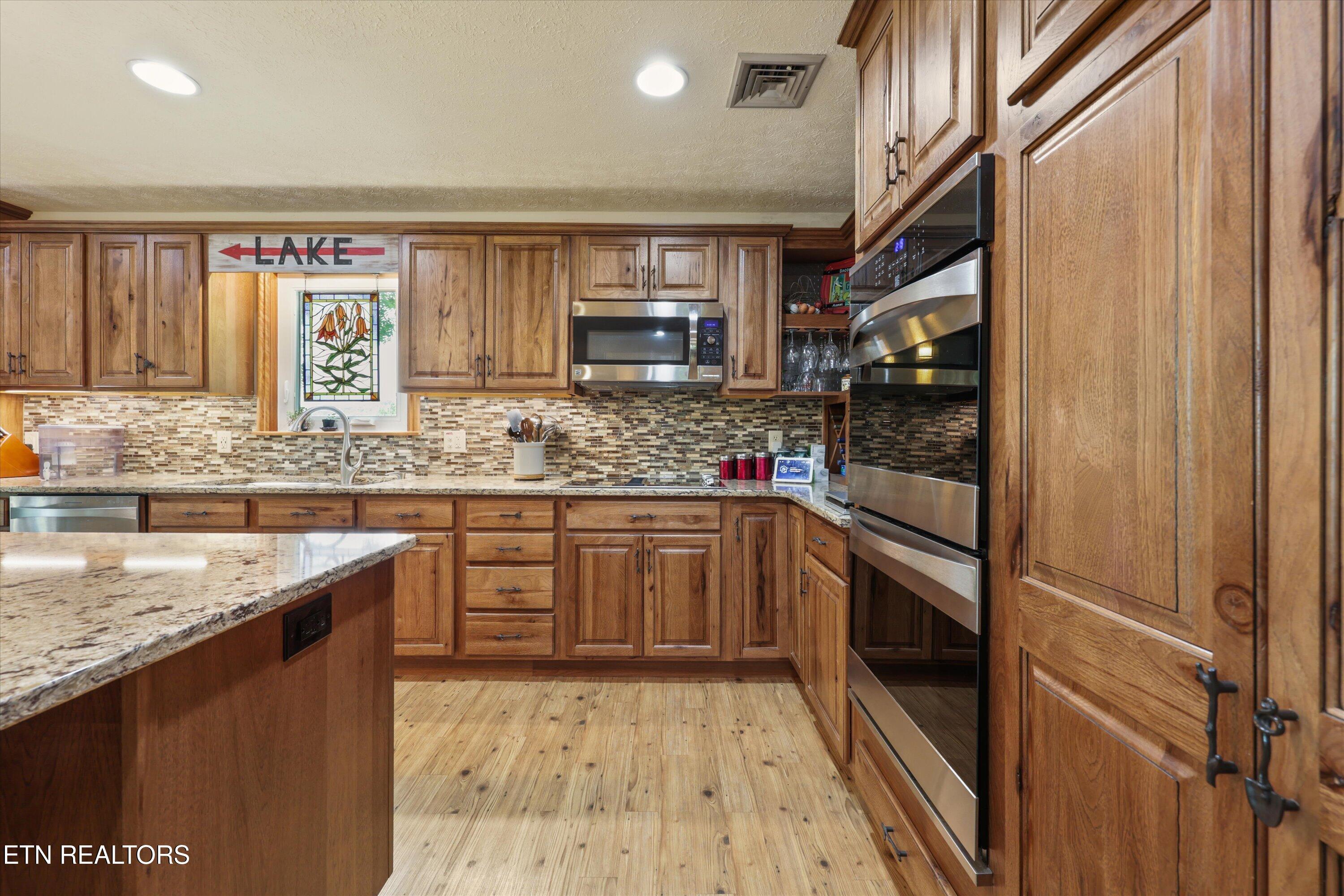 131 Shore Loop Andersonville TN 37705