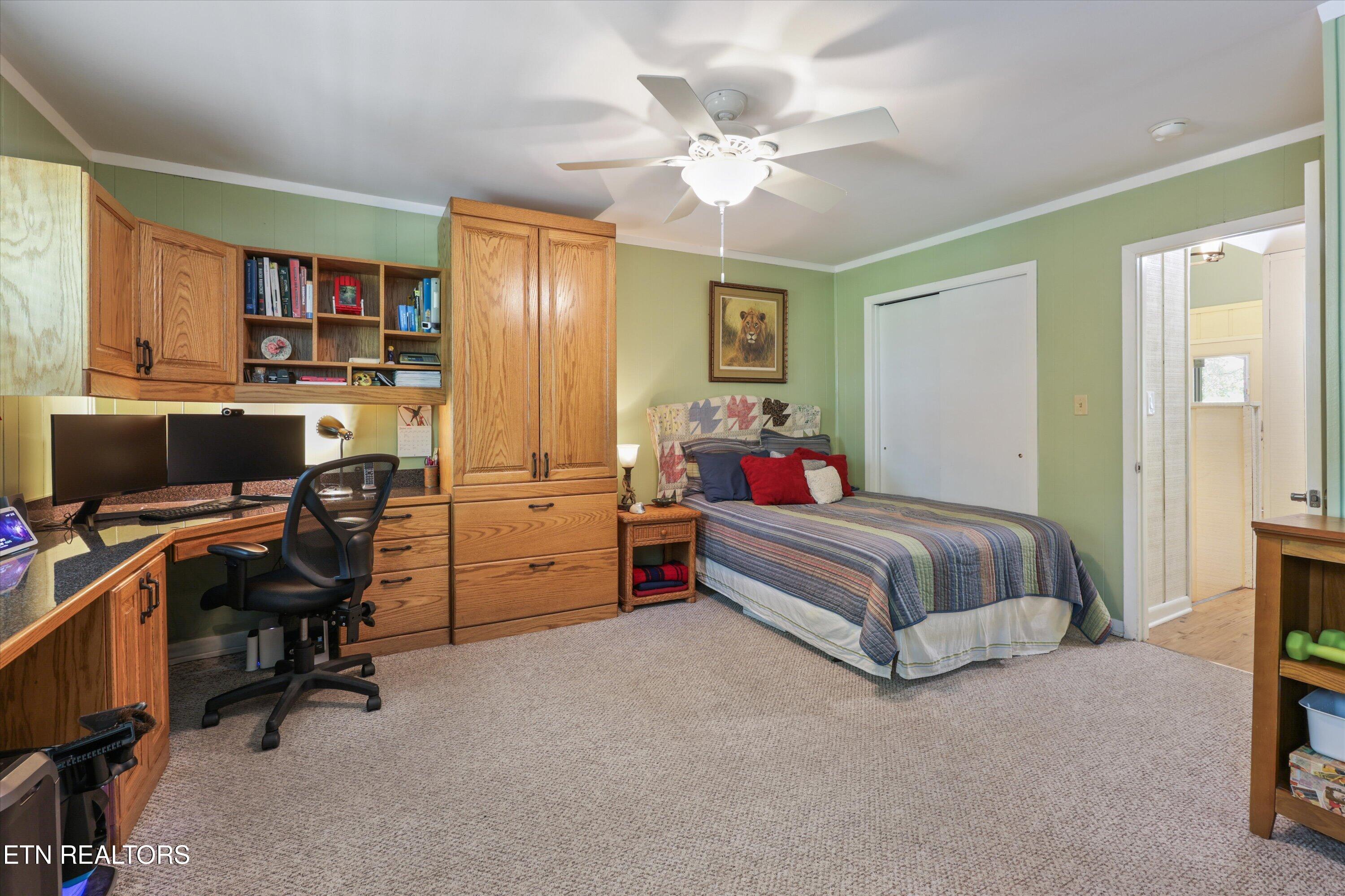 131 Shore Loop Andersonville TN 37705
