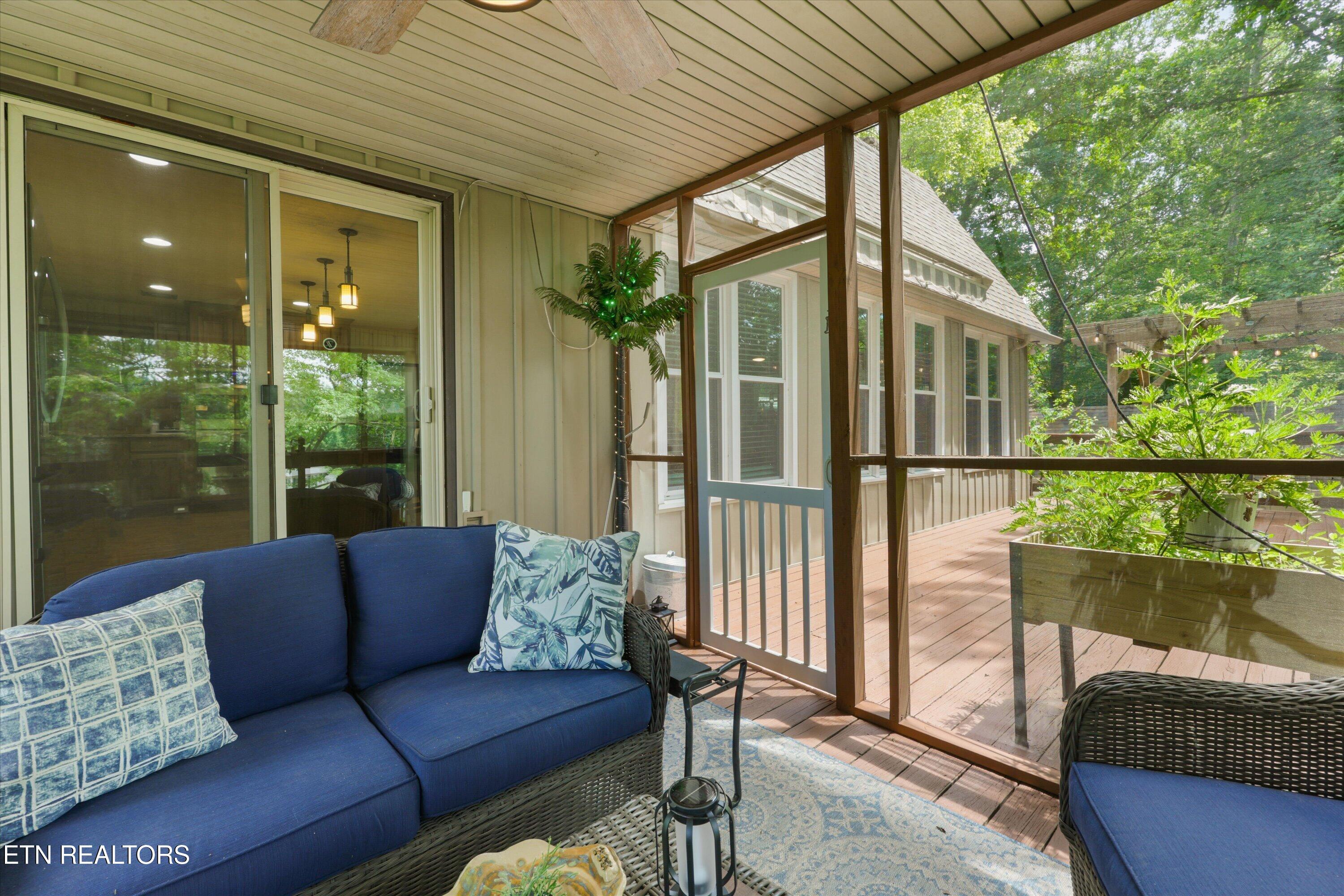 131 Shore Loop Andersonville TN 37705