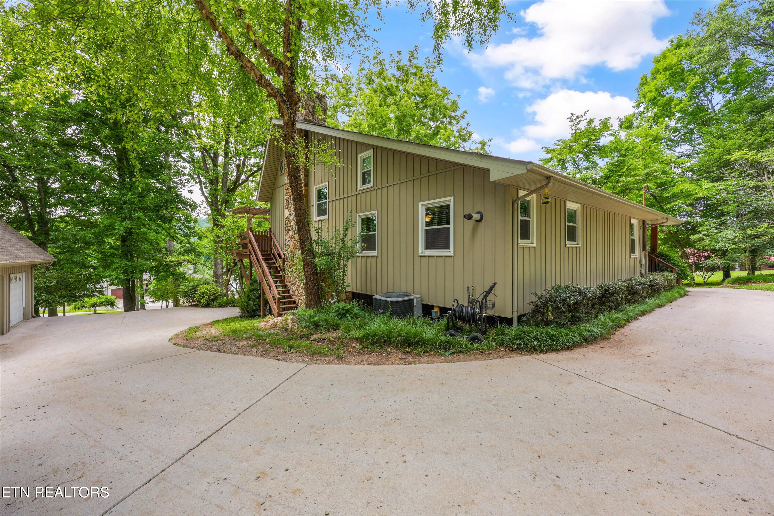 131 Shore Loop Andersonville TN 37705