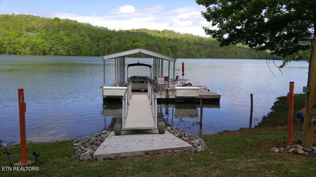 131 Shore Loop Andersonville TN 37705