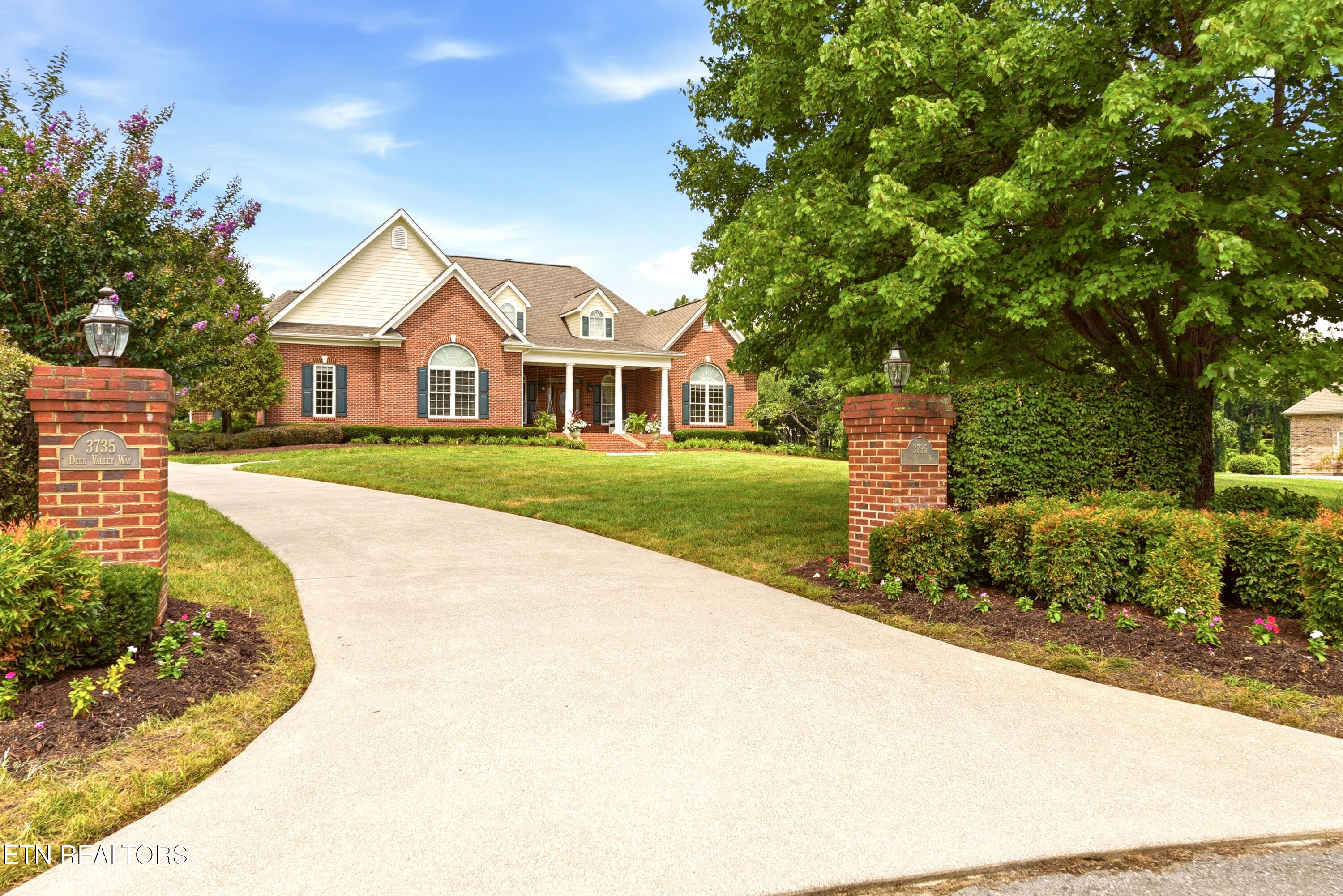 3735 Deer Valley Way Knoxville TN 37931
