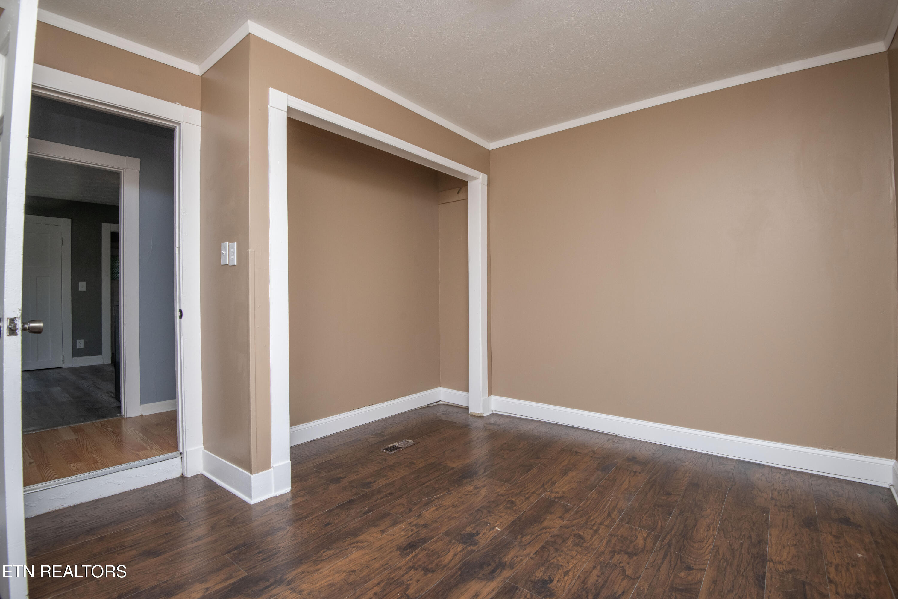 117 E Glenwood Avenue Knoxville TN 37917