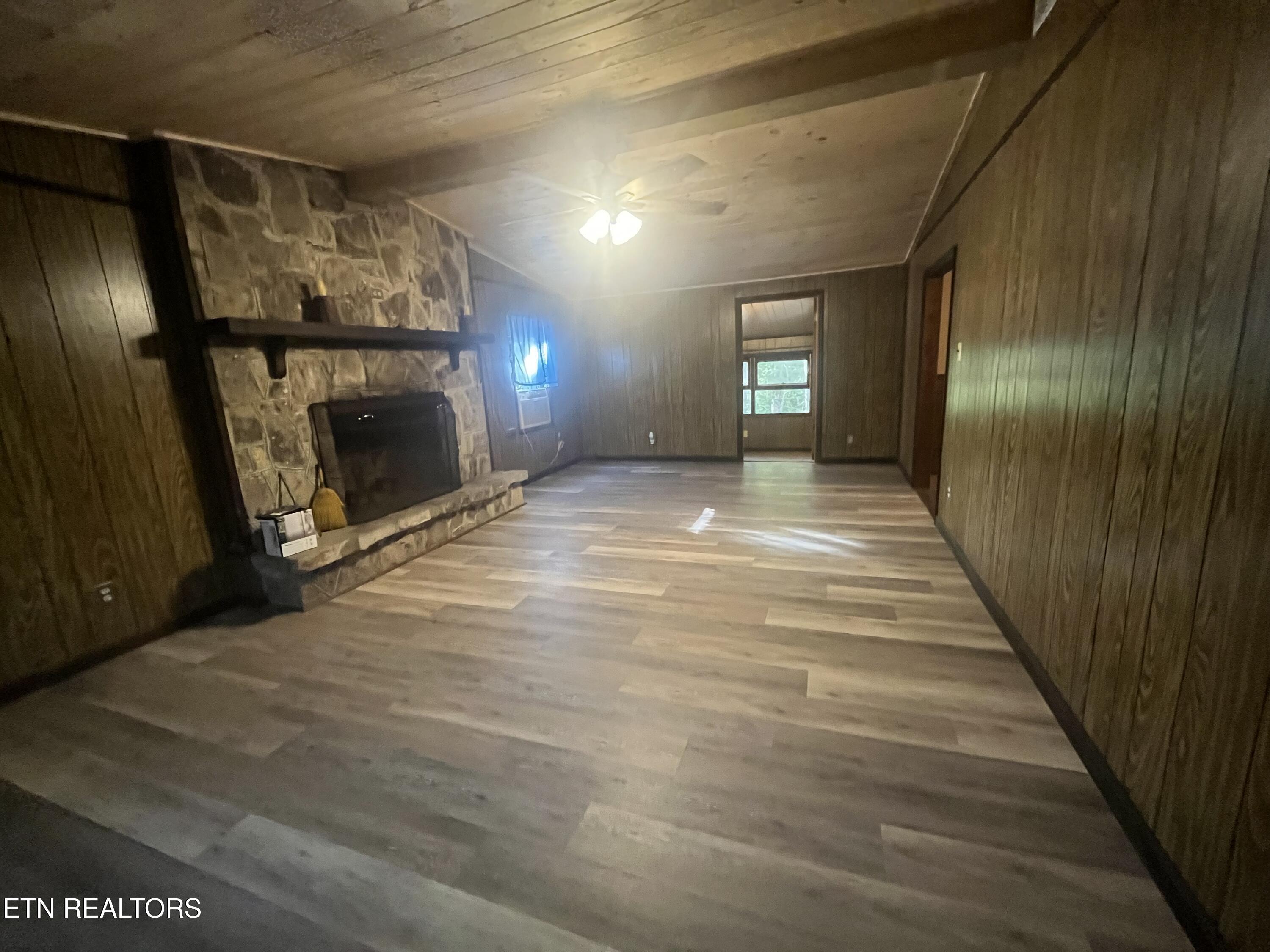 2245 Mount Pleasant Road Vonore TN 37885