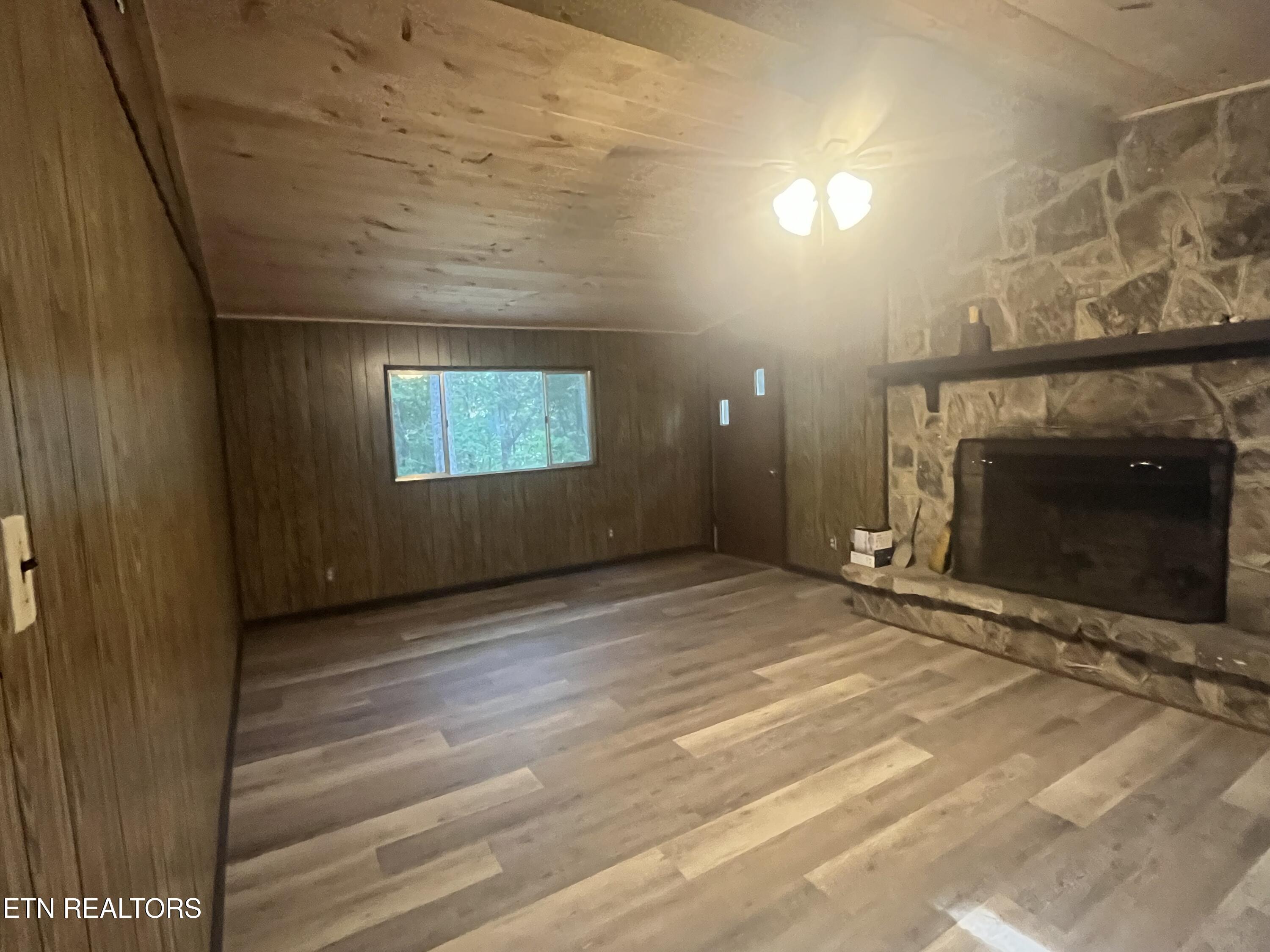 2245 Mount Pleasant Road Vonore TN 37885