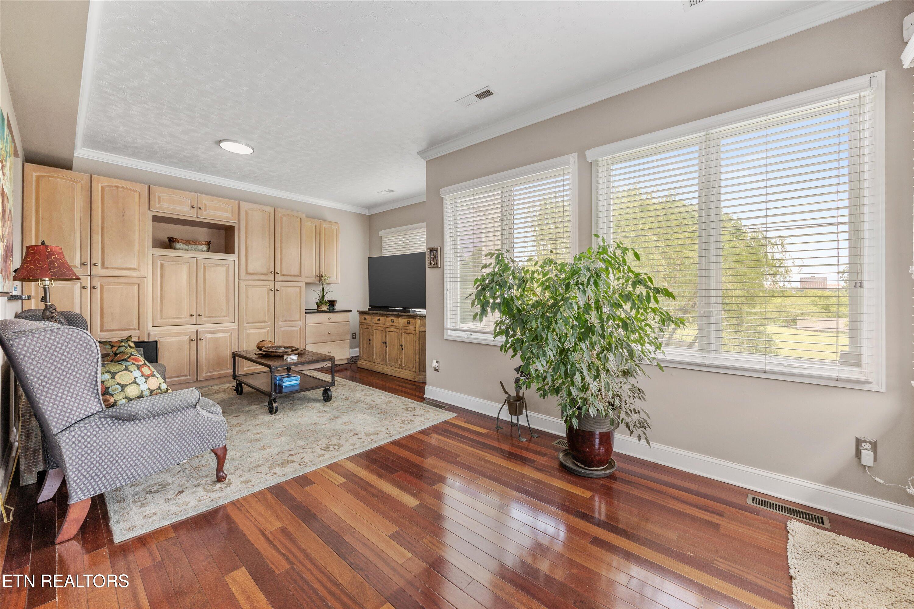 424 Boxwood Knoxville TN 37919